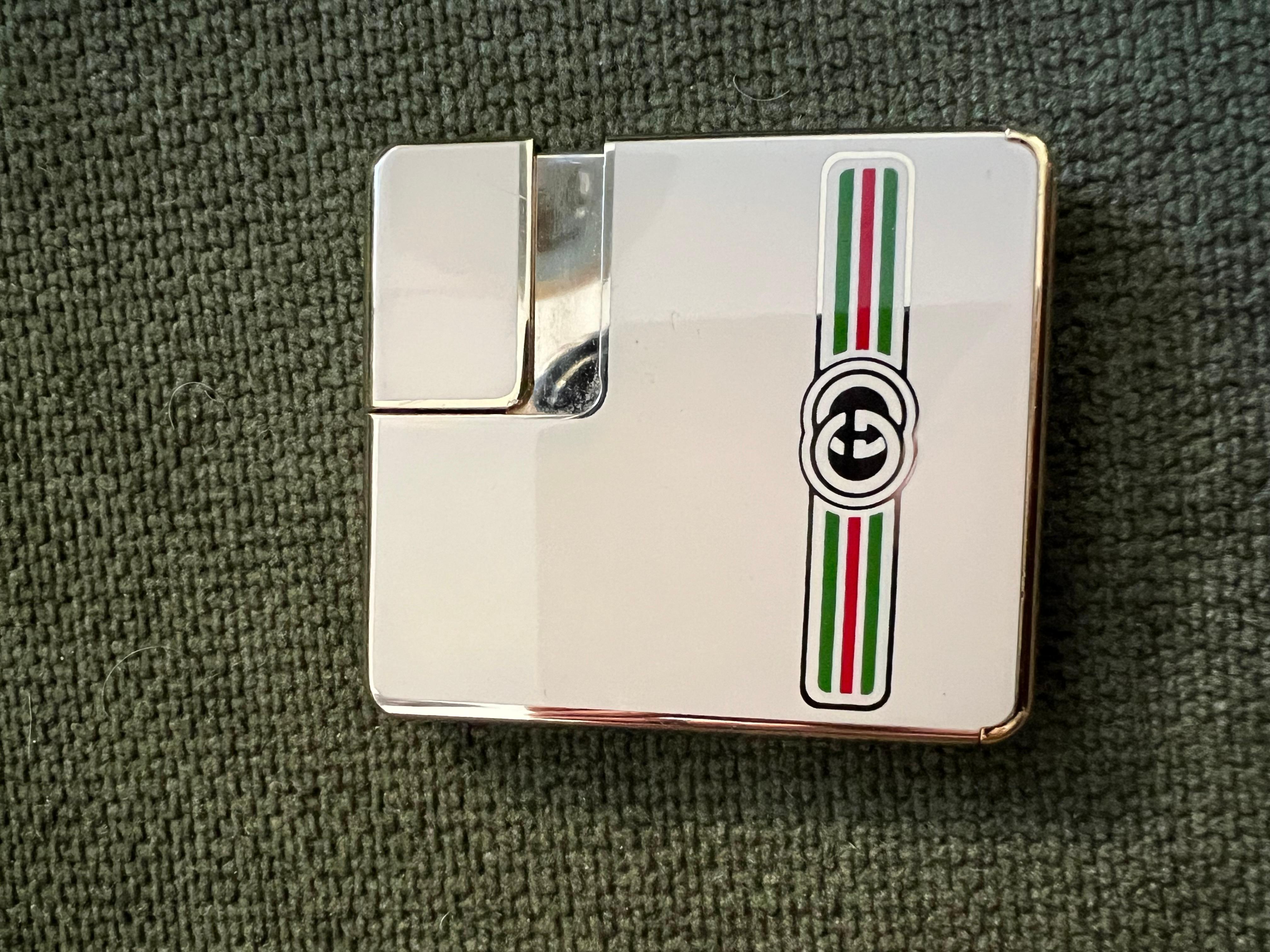 Vintage Circa 1980 Logo Gucci Lights En Plaqué Or 18K & Émail Crème 8
