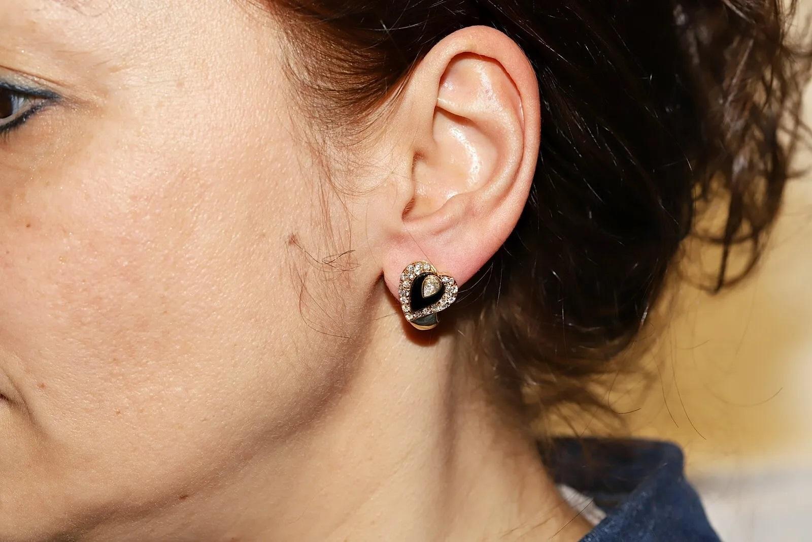 Vintage Circa 1980s Natural Diamond And Onyx Decorated Earring For Sale 8