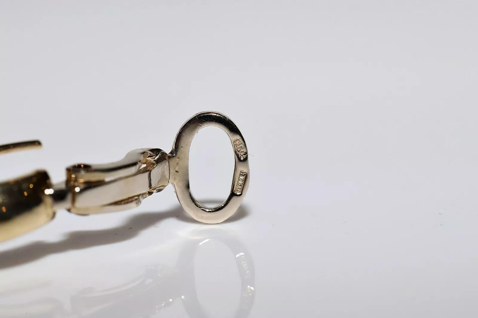 Vintage Circa 1980s Natural Diamond And Onyx Decorated Earring For Sale 3