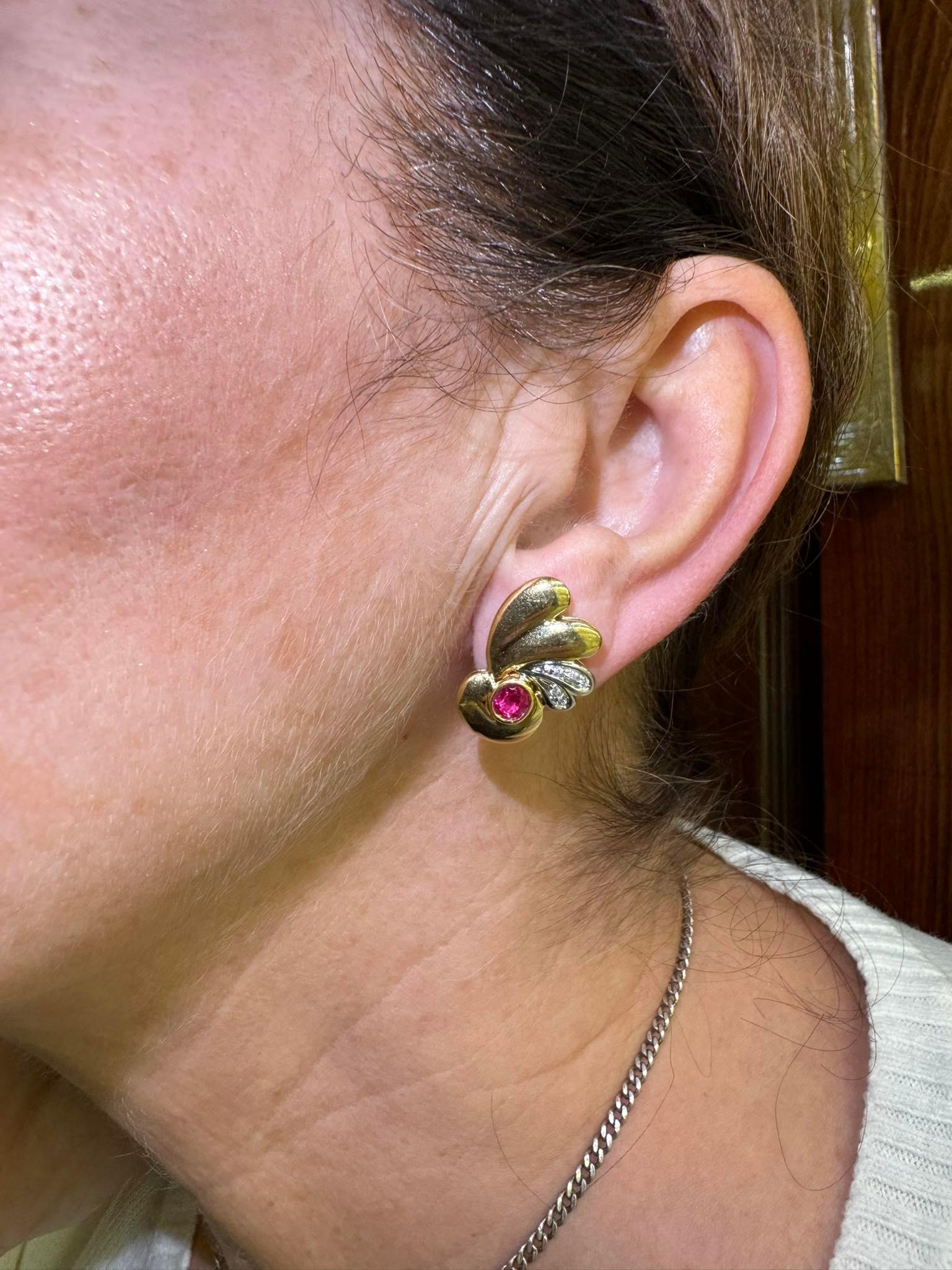 Vintage CIRCA 1980er Jahre Naturdiamant und Rubin dekoriert Ohrring im Angebot 7