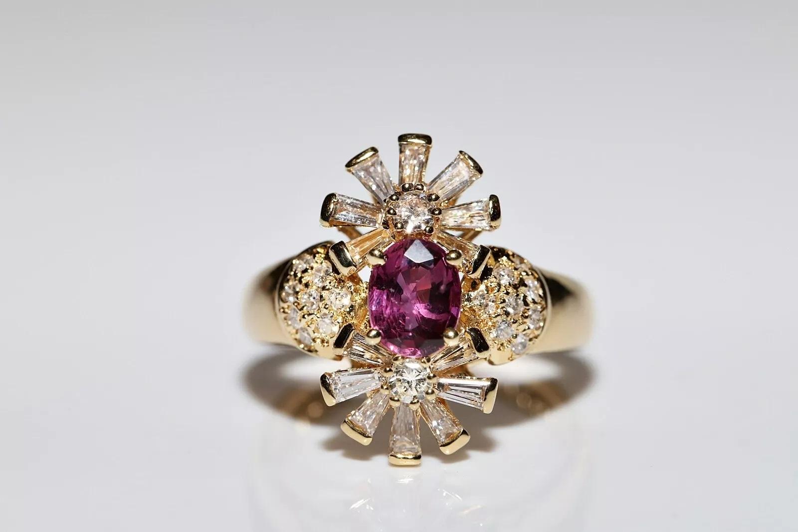 Bague navette originale des années 1980 en or 18 carats, diamant naturel et rubis en vente 8