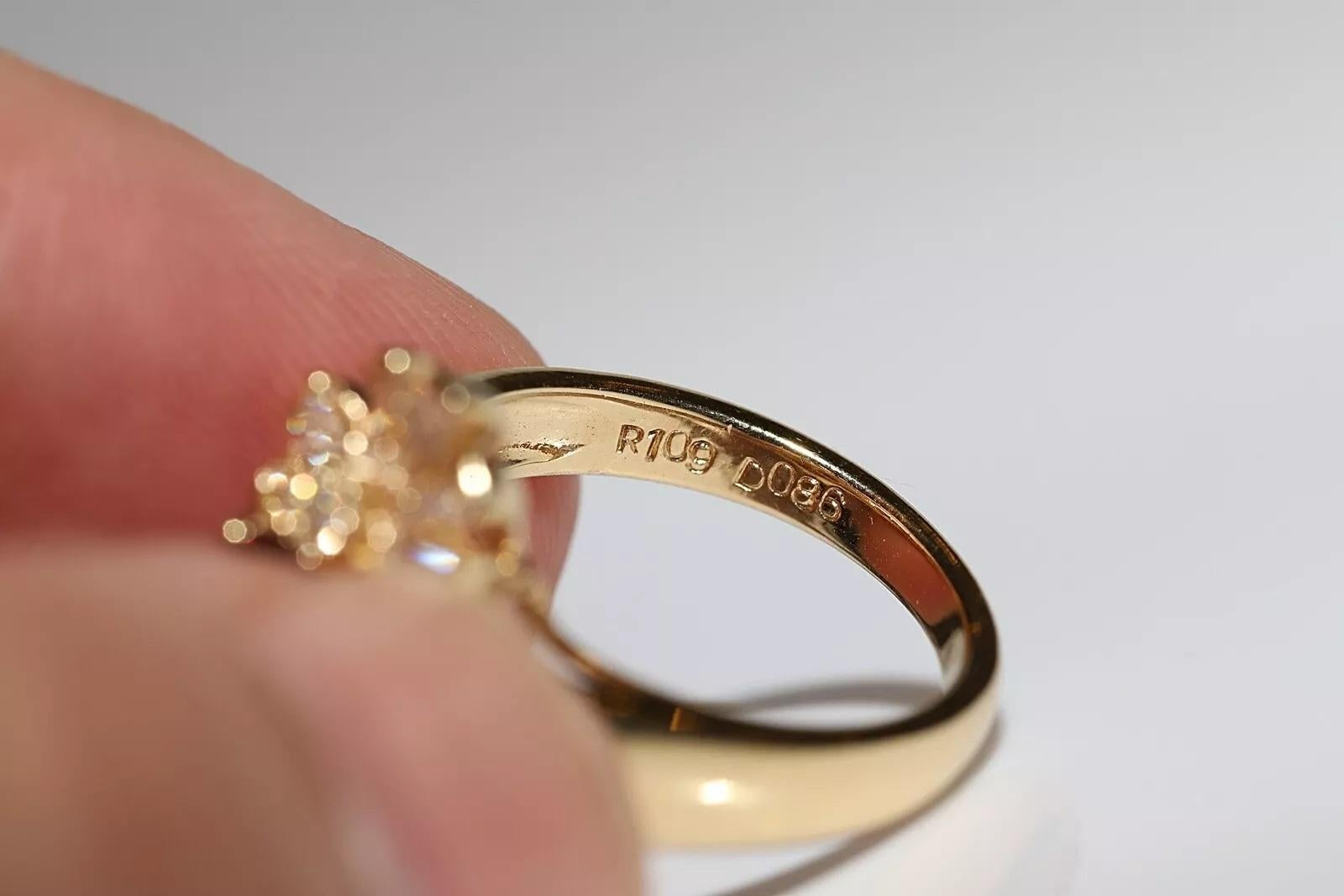 Bague navette originale des années 1980 en or 18 carats, diamant naturel et rubis en vente 2