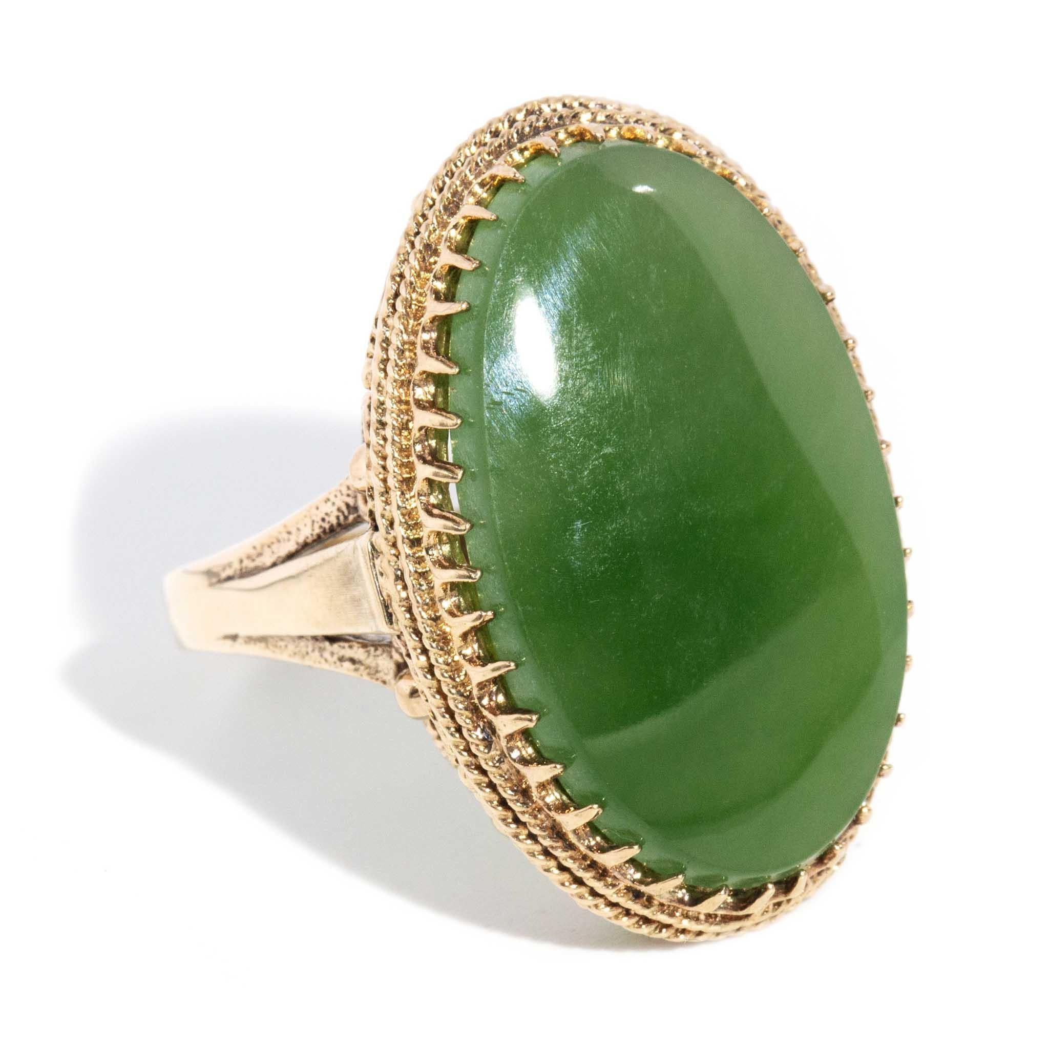 Modern Vintage Circa 1980s Oval Nephrite Jade Cabochon Ring 9 Carat Yellow Gold