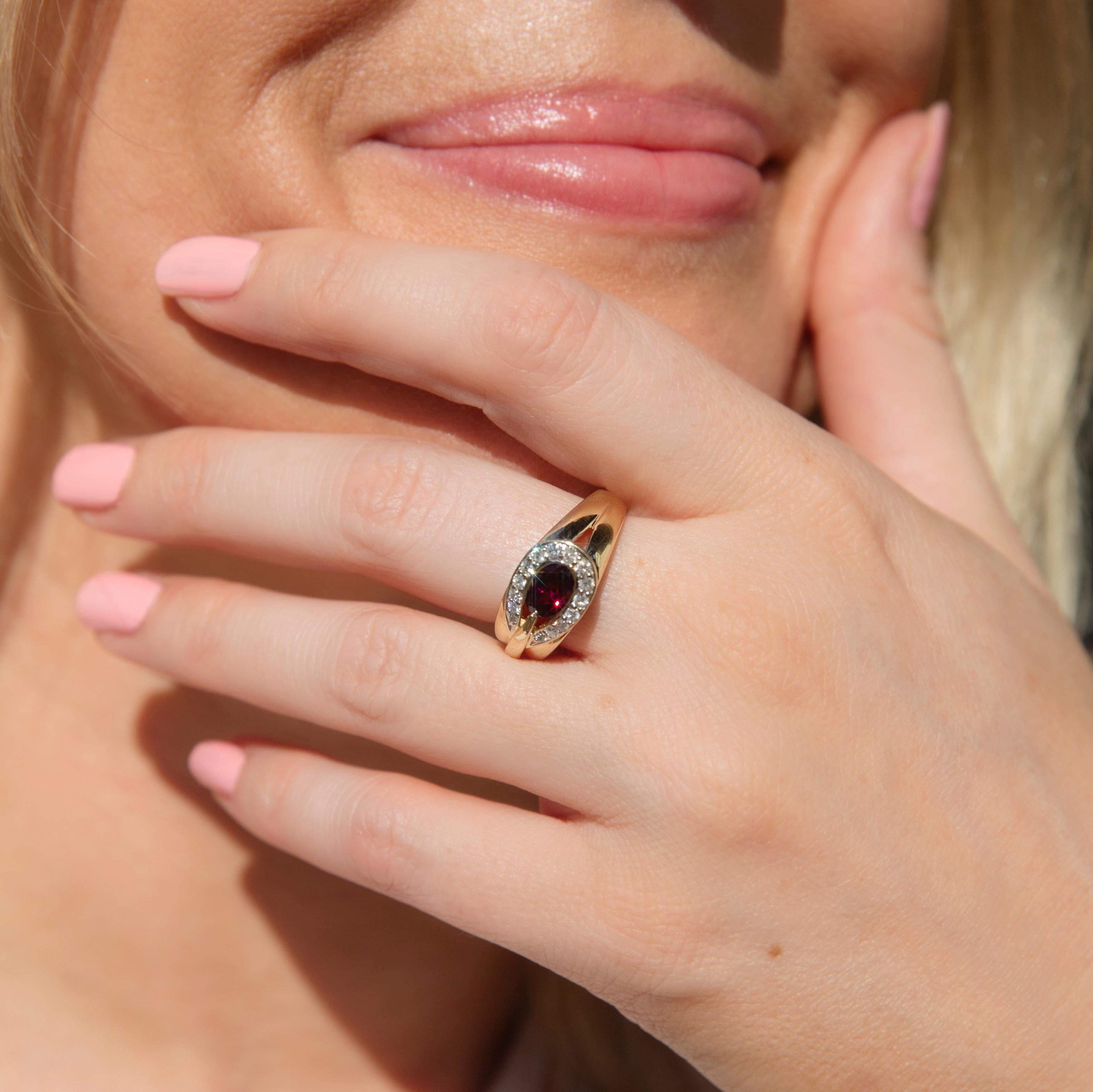 Beautifully crafted in 9 carat gold, The Ebbe Ring is a stunning piece. Her rich plum hued garnet sits embraced by shimmering diamonds in a horseshoe design. The perfect addition to any jewellery collection.

The Ebbe Ring Gem Details
The round