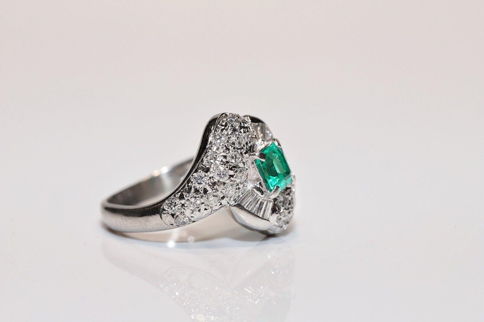 Vintage Circa 1980s Platinum Natural Diamond And Emerald Ring For Sale 7