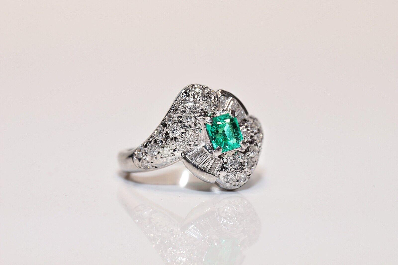 Brilliant Cut Vintage Circa 1980s Platinum Natural Diamond And Emerald Ring For Sale