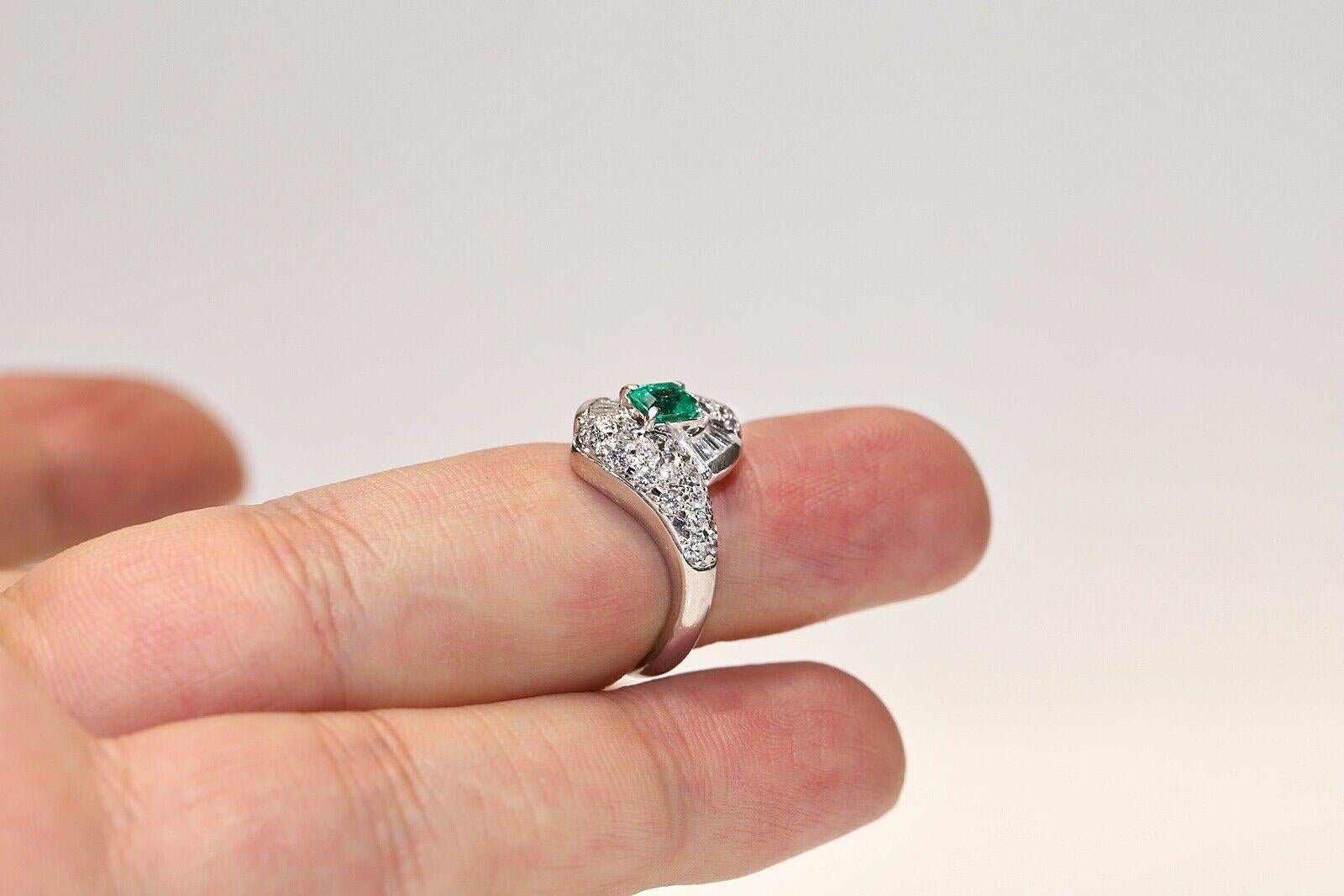 Vintage Circa 1980s Platinum Natural Diamond And Emerald Ring For Sale 3