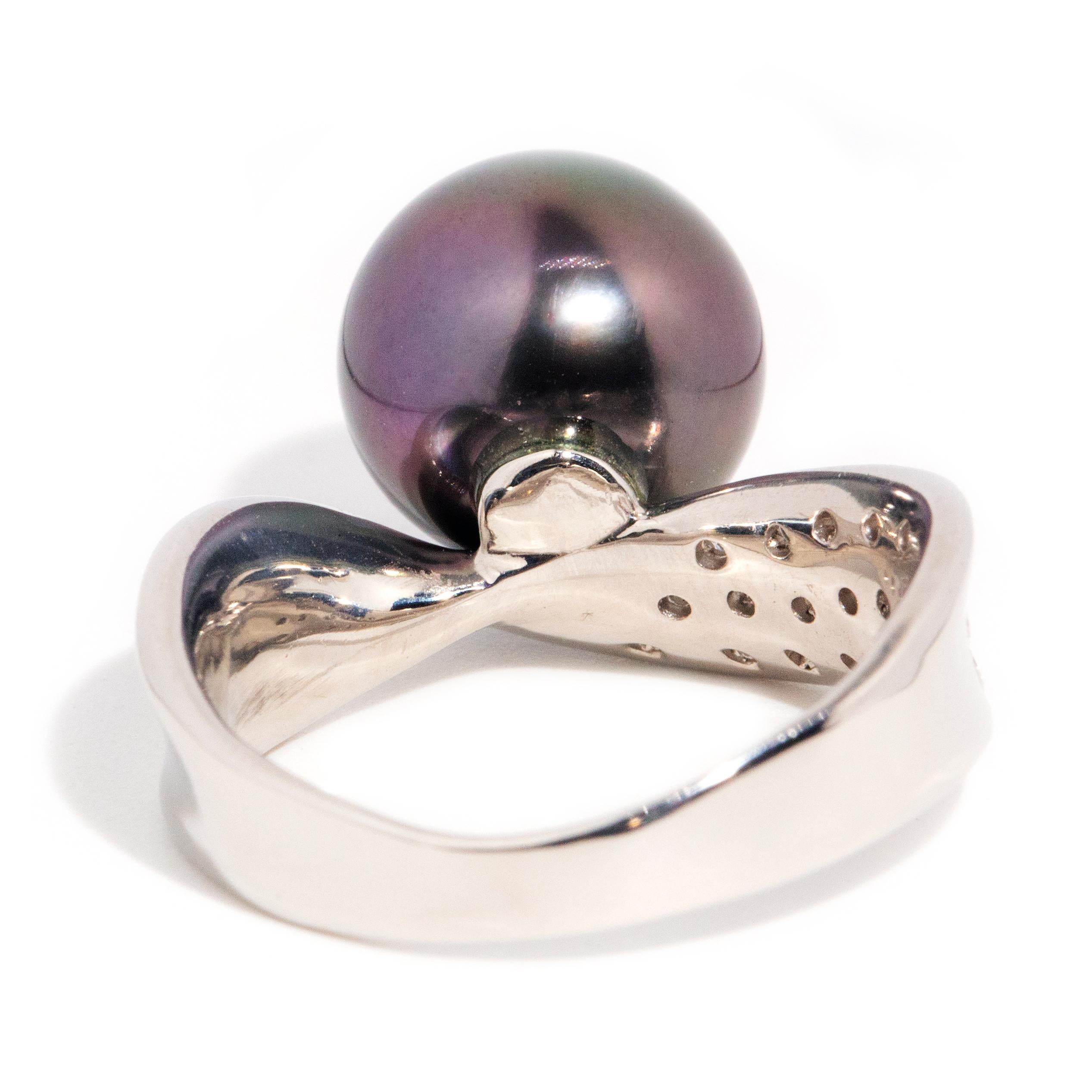 Vintage Circa 1980s Platinum Tahitian Pearl and Brilliant Diamond Twisted Ring For Sale 3