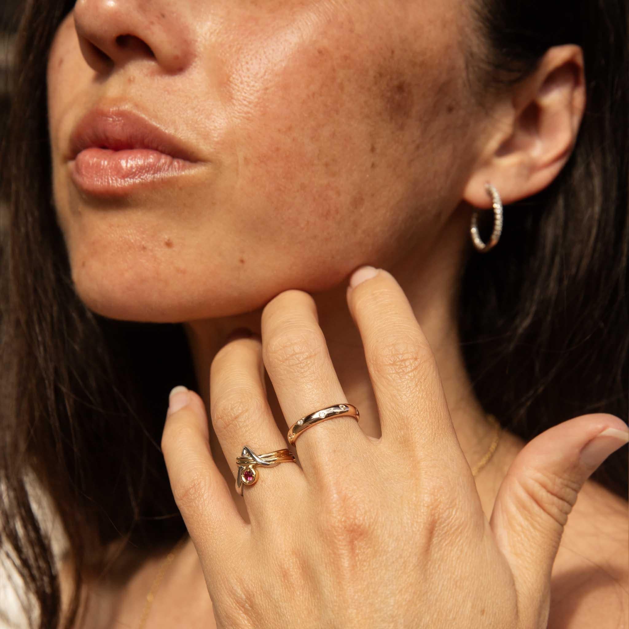 Our Astrid Band is the mix of modern elegance and subtle luxury. With delicate diamonds set in high-polish 18 carat rose gold, she sparkles with timeless beauty. She is perfectly simple and simply perfect for asking the question one longs to