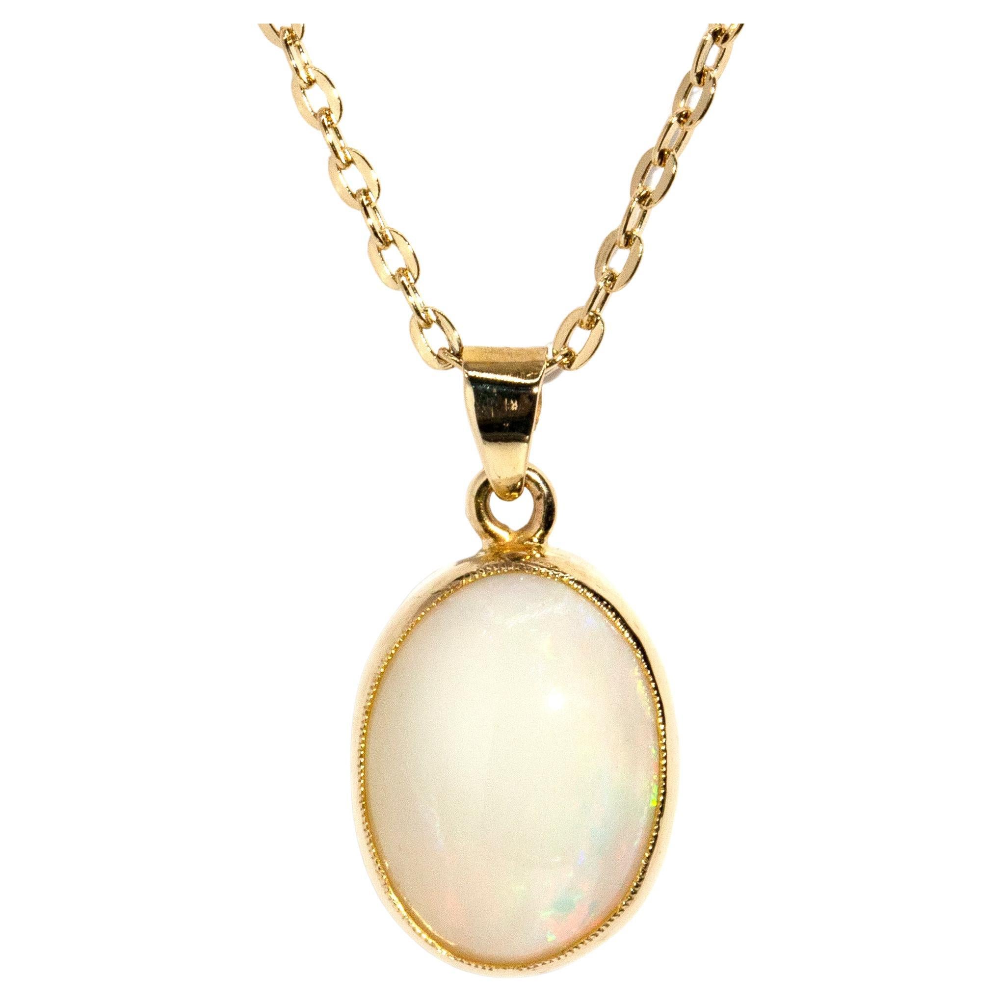 Vintage Circa 1980s Solid Oval Australian Opal Pendant & Chain 18 Carat Gold For Sale