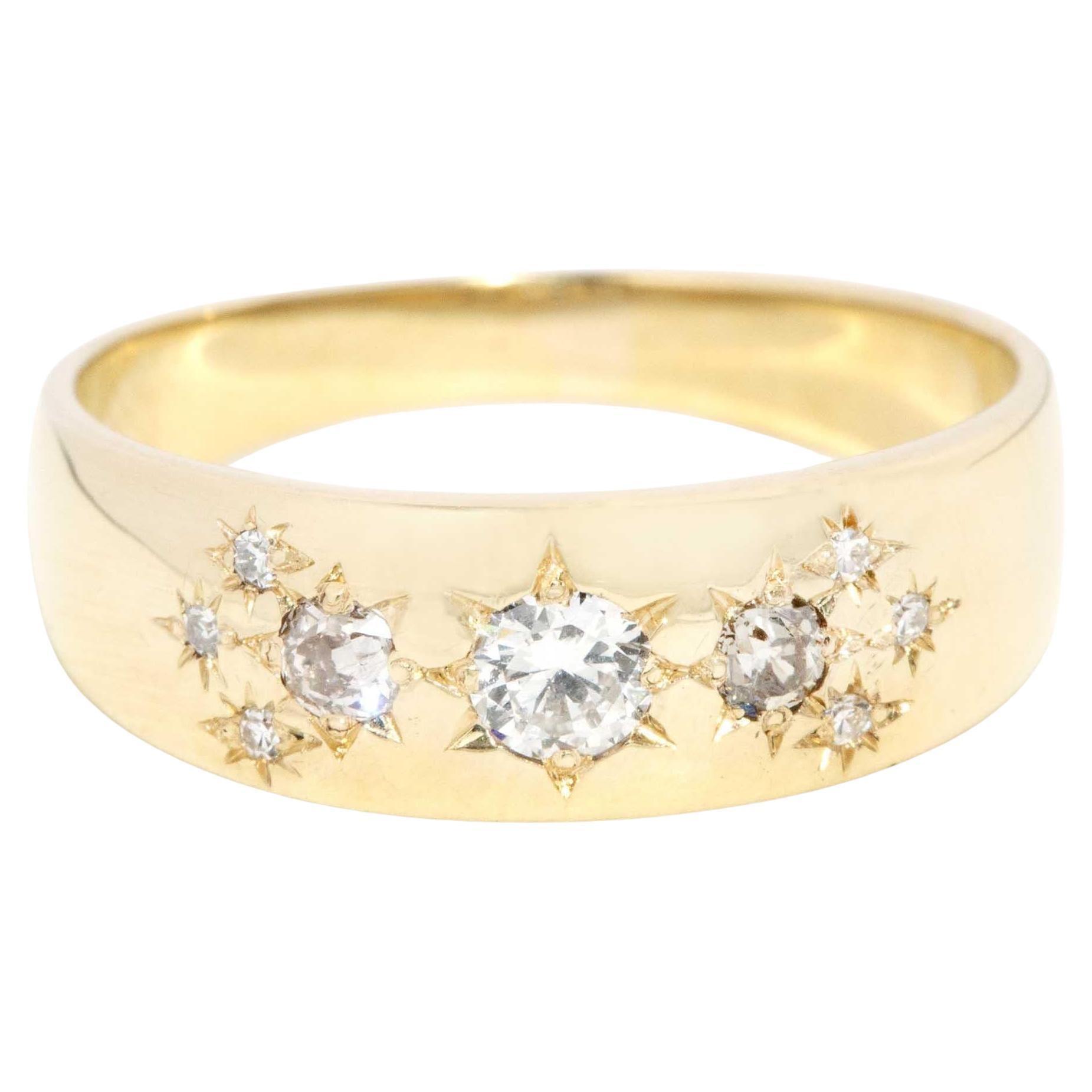Vintage Circa 1980s Star Set Diamond Band 18 Carat Yellow Gold