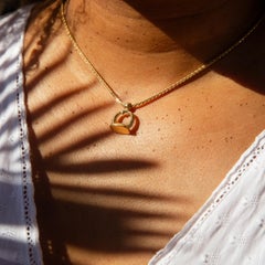 Colgante Vintage Circa 1990s 10 Carat Yellow Gold Helm Colgante 9 Carat Gold Yellow Chain