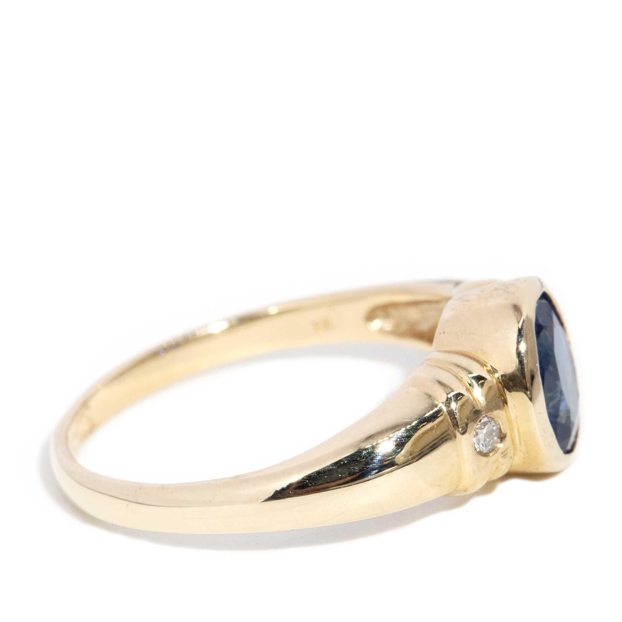 Vintage Circa 1990er Jahre 1,00 Karat Saphir & Diamant-Ring 9 Karat Gold im Angebot 1