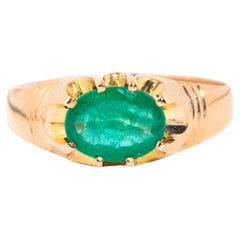 Vintage Circa 1990s 1.07 Carat Natural Green Emerald Ring 21 Carat Rose Gold