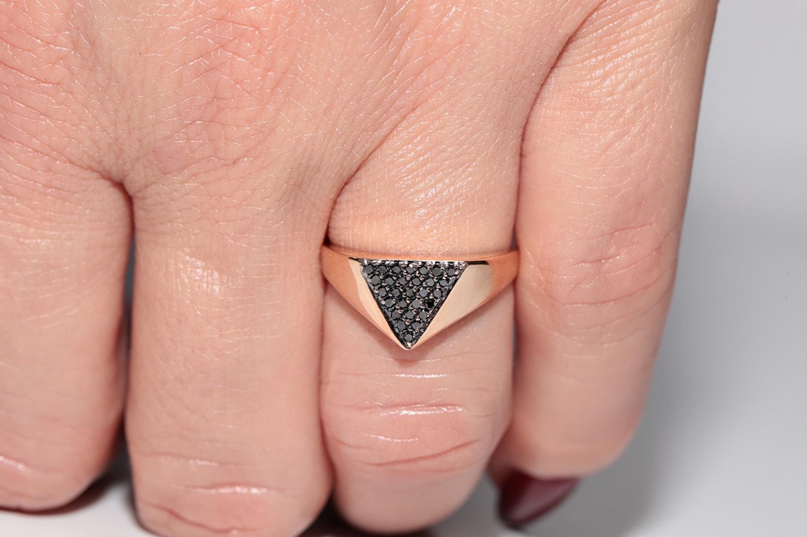Anillo Vintage Circa 1990s Oro 14k Decorado con Diamantes Negros Naturales en venta 7