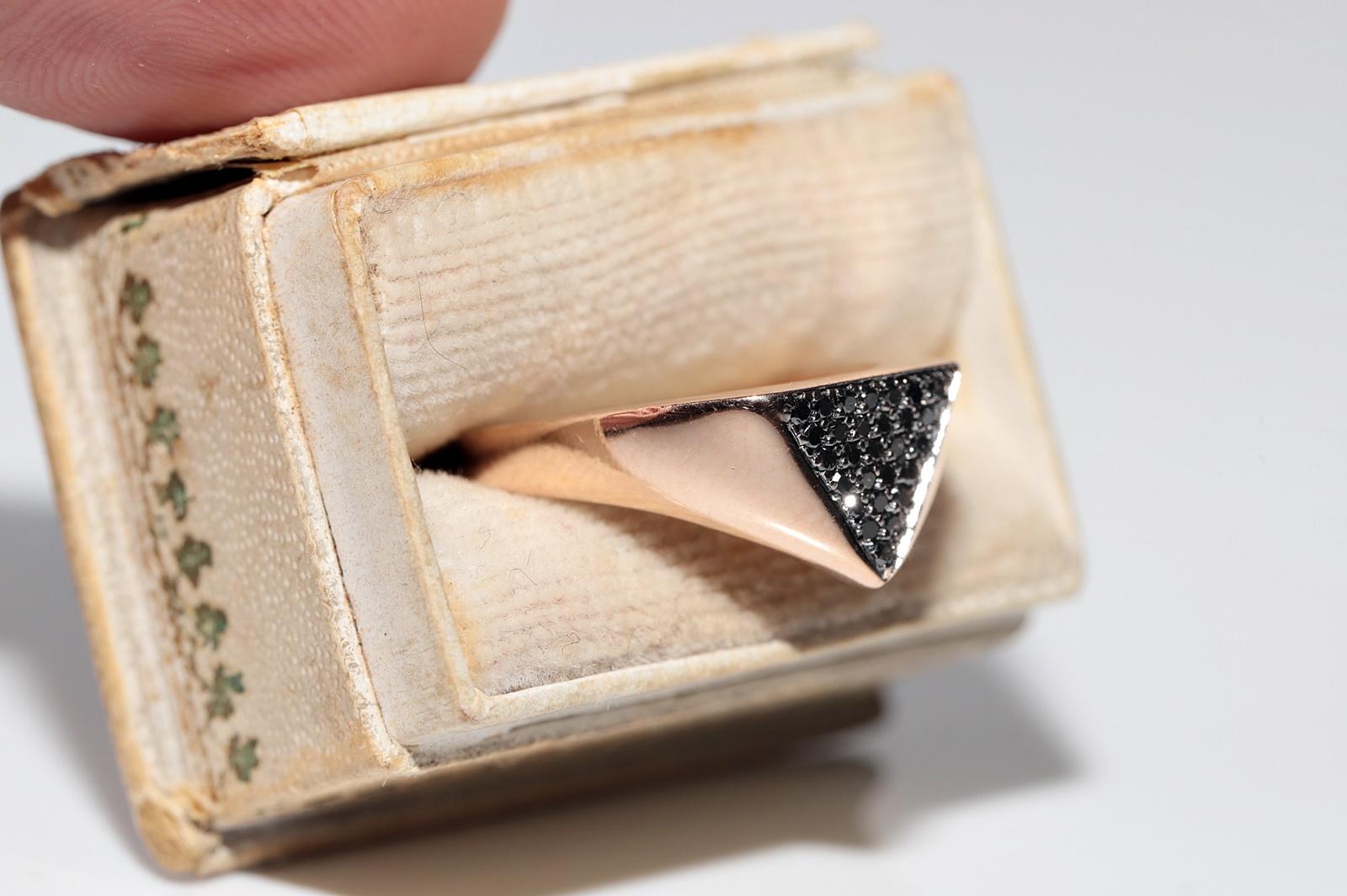 Anillo Vintage Circa 1990s Oro 14k Decorado con Diamantes Negros Naturales Retro en venta
