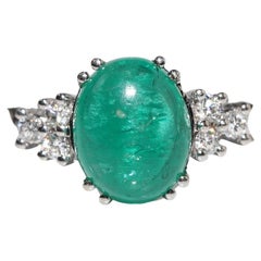 Vintage Circa 1990 Bague en or 14k décorée de diamants naturels et d'émeraudes en cabochon