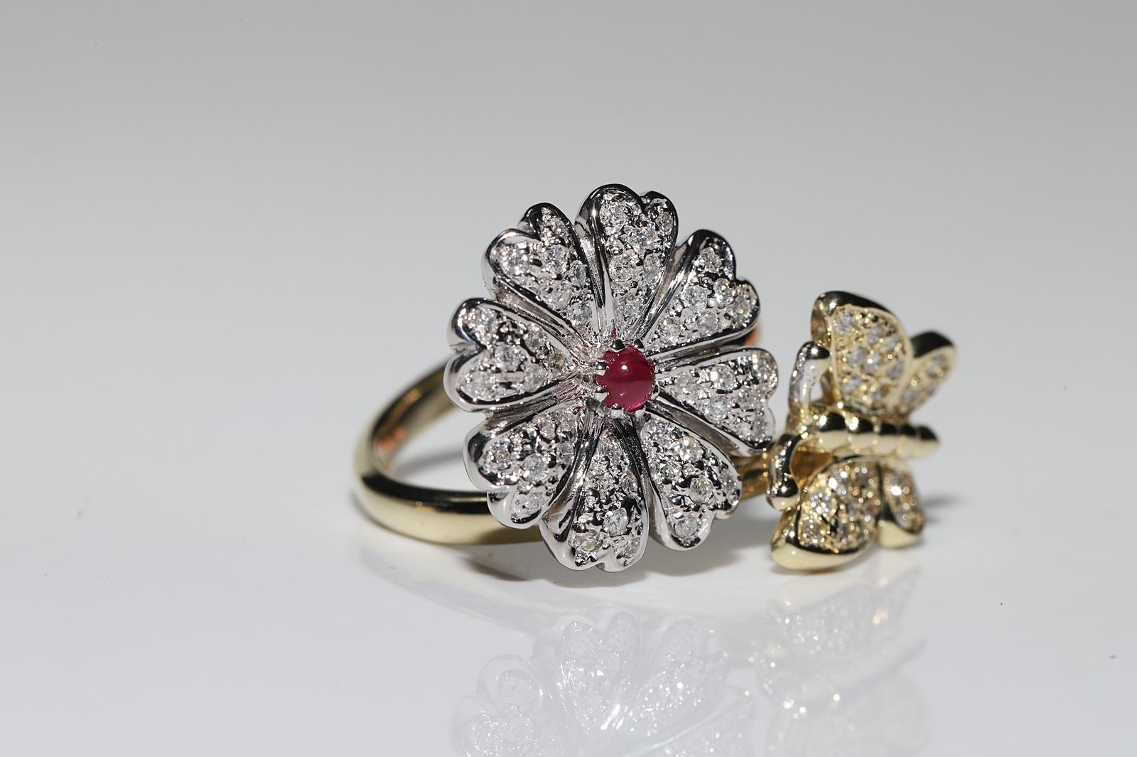Vintage Circa 1990er Jahre 14k Gold Natürlicher Diamant und Cabochon Rubin Dekorierter Ring (Brillantschliff) im Angebot
