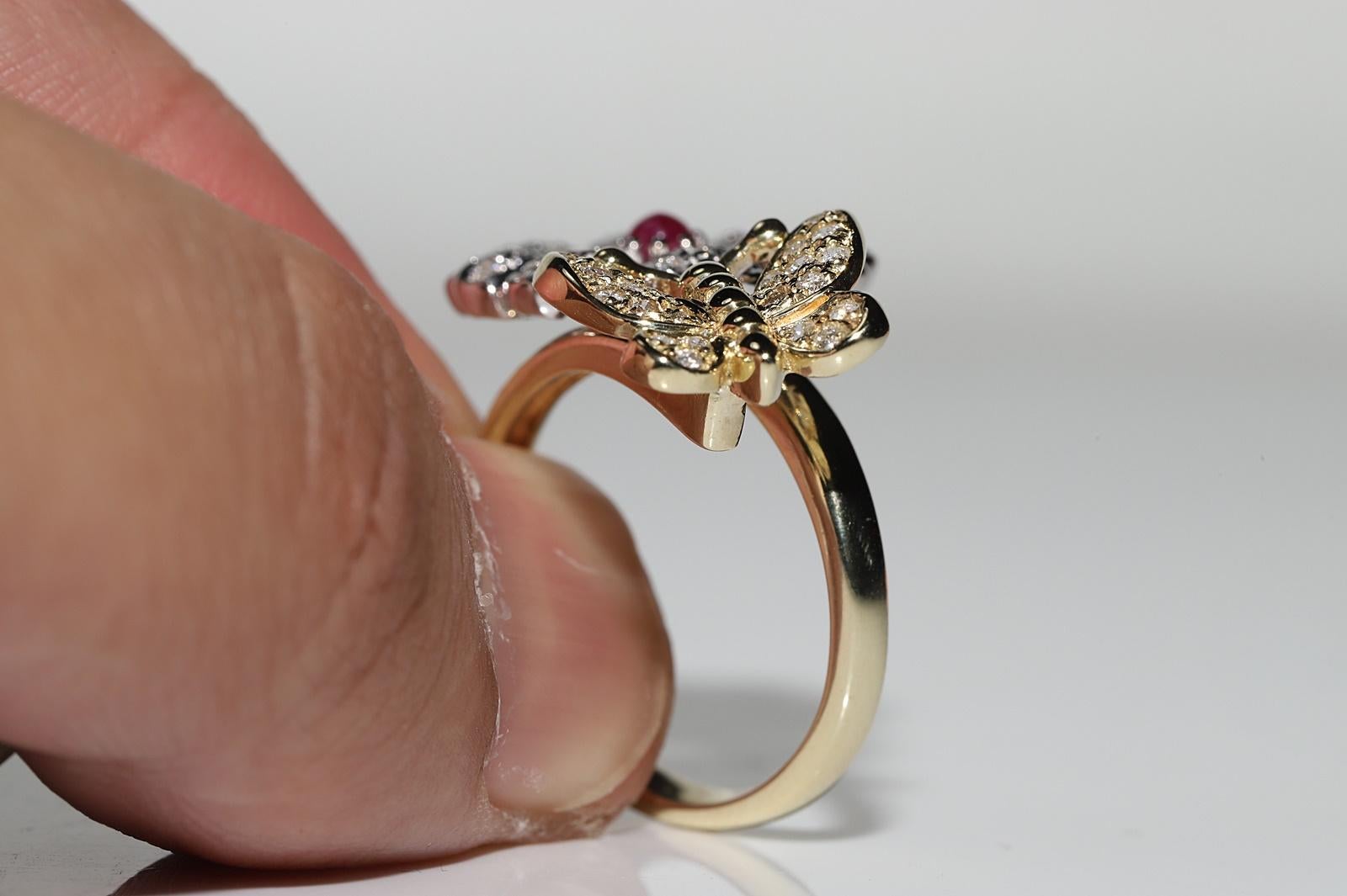 Vintage Circa 1990er Jahre 14k Gold Natürlicher Diamant und Cabochon Rubin Dekorierter Ring im Zustand „Gut“ im Angebot in Fatih/İstanbul, 34