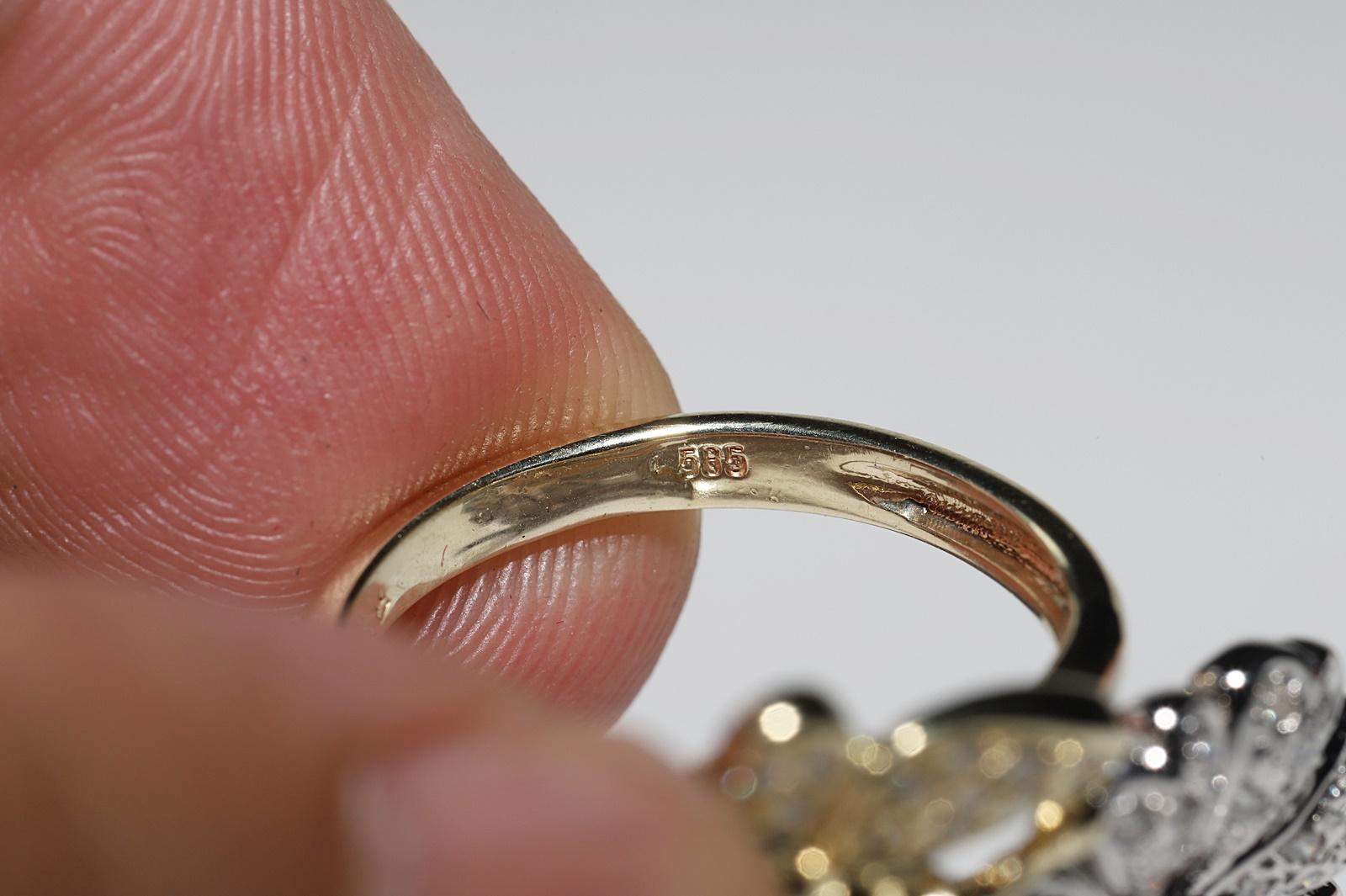 Vintage Circa 1990er Jahre 14k Gold Natürlicher Diamant und Cabochon Rubin Dekorierter Ring im Angebot 2