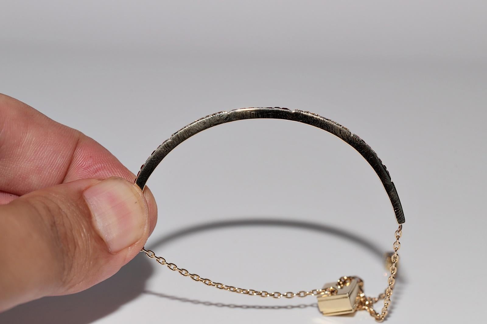 Vintage des années 1990, or 14 carats, diamant naturel et rubis calibré  Bracelet en vente 10