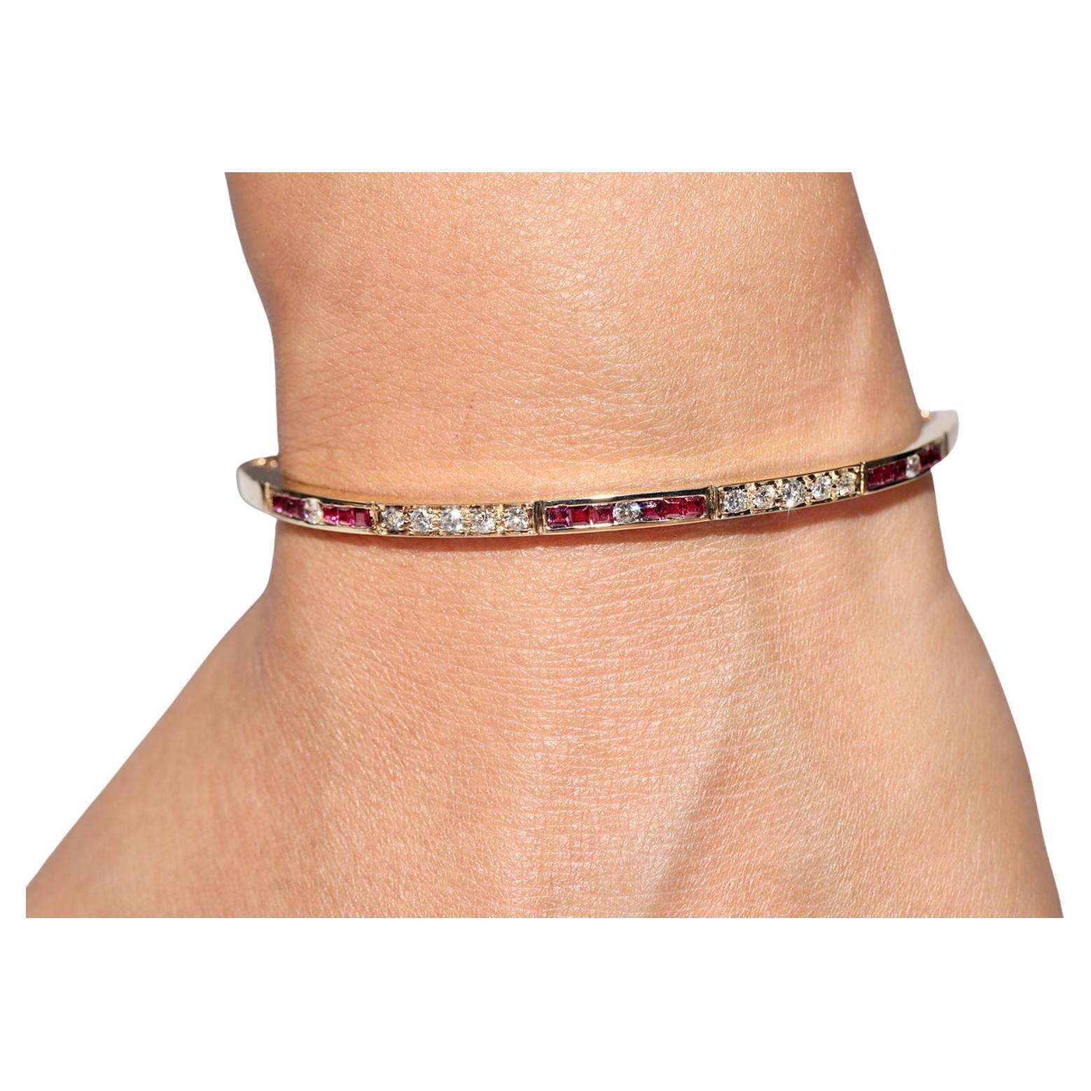 Vintage des années 1990, or 14 carats, diamant naturel et rubis calibré  Bracelet