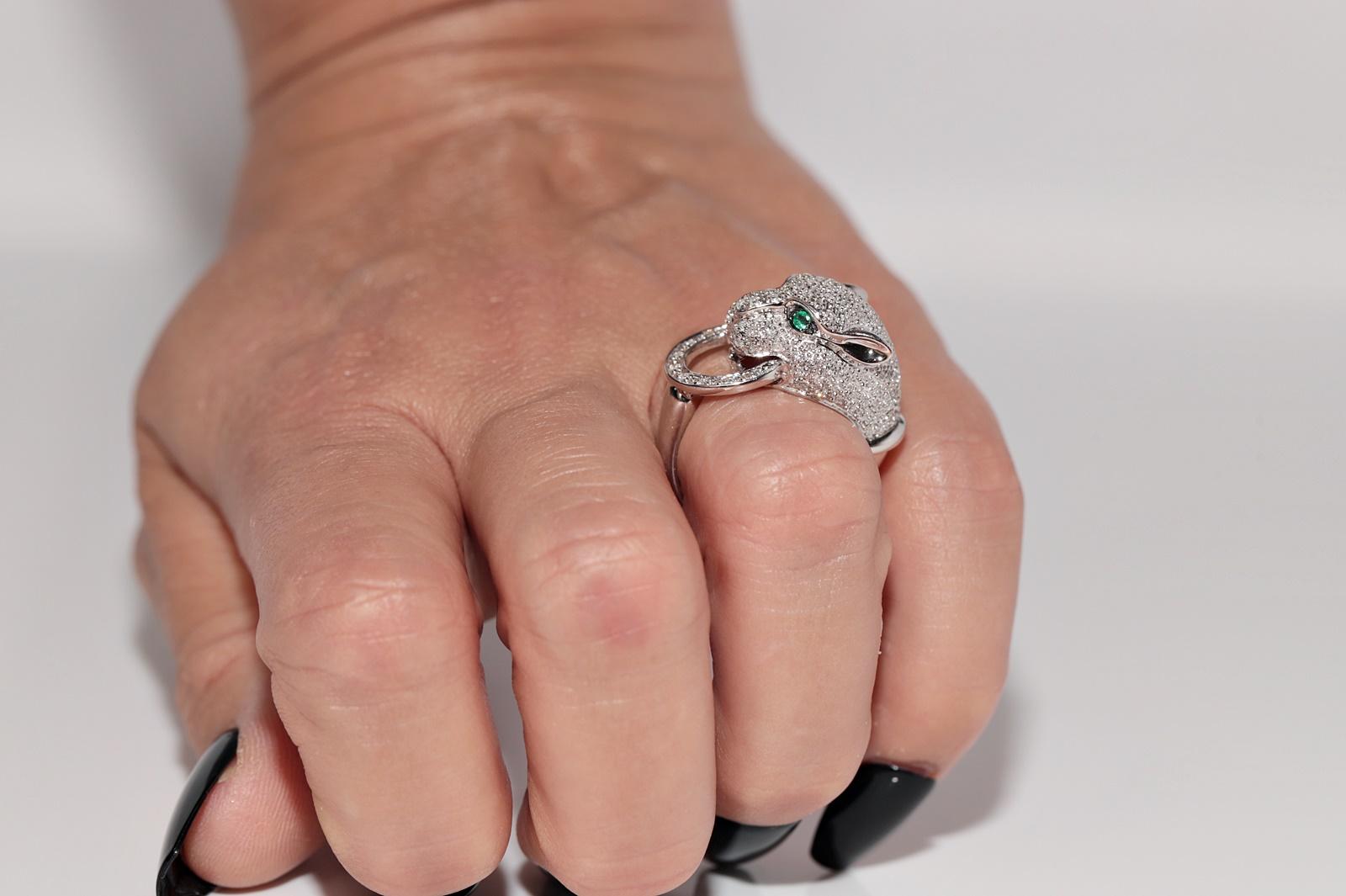 Vintage Circa 1990s 14k Gold Natural Diamond And Emerald Tiger Desing Ring For Sale 14