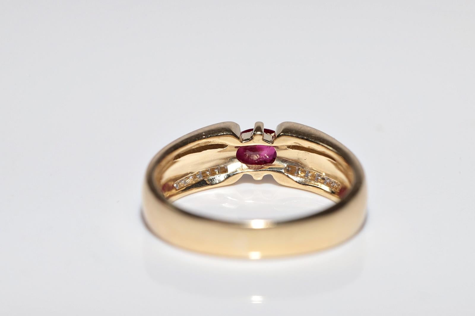 Vintage CIRCA 1990er Jahre 14k Gold  Naturdiamant und Saphir im Ovalschliff Bandring im Angebot 1