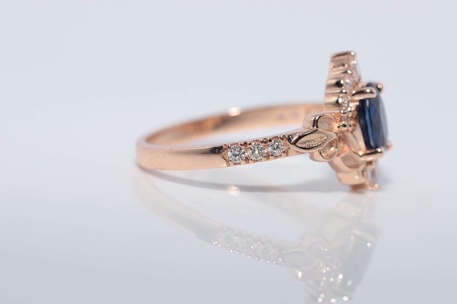 Vintage CIRCA 1990er Jahre 14k Gold Naturdiamant und Oval Cut Saphir Navette Ring Damen im Angebot