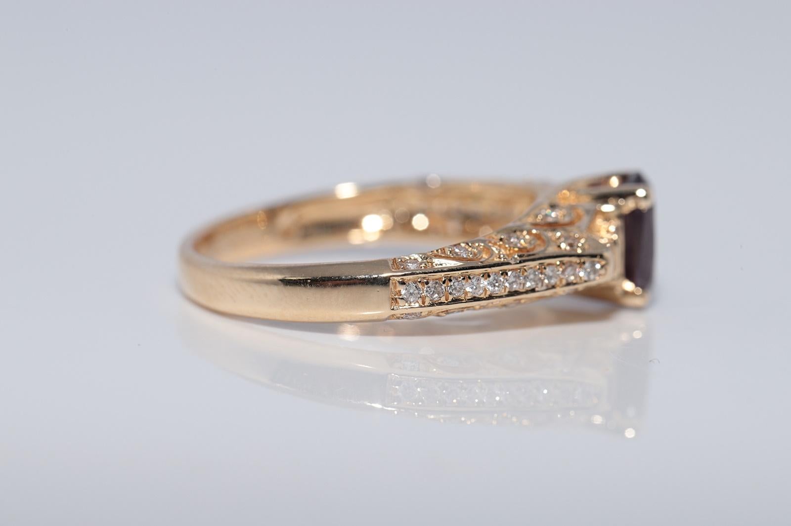 Women's Vintage Circa 1990s 14k Gold Natural Diamond And Oval Cut Tourmaline Ring For Sale