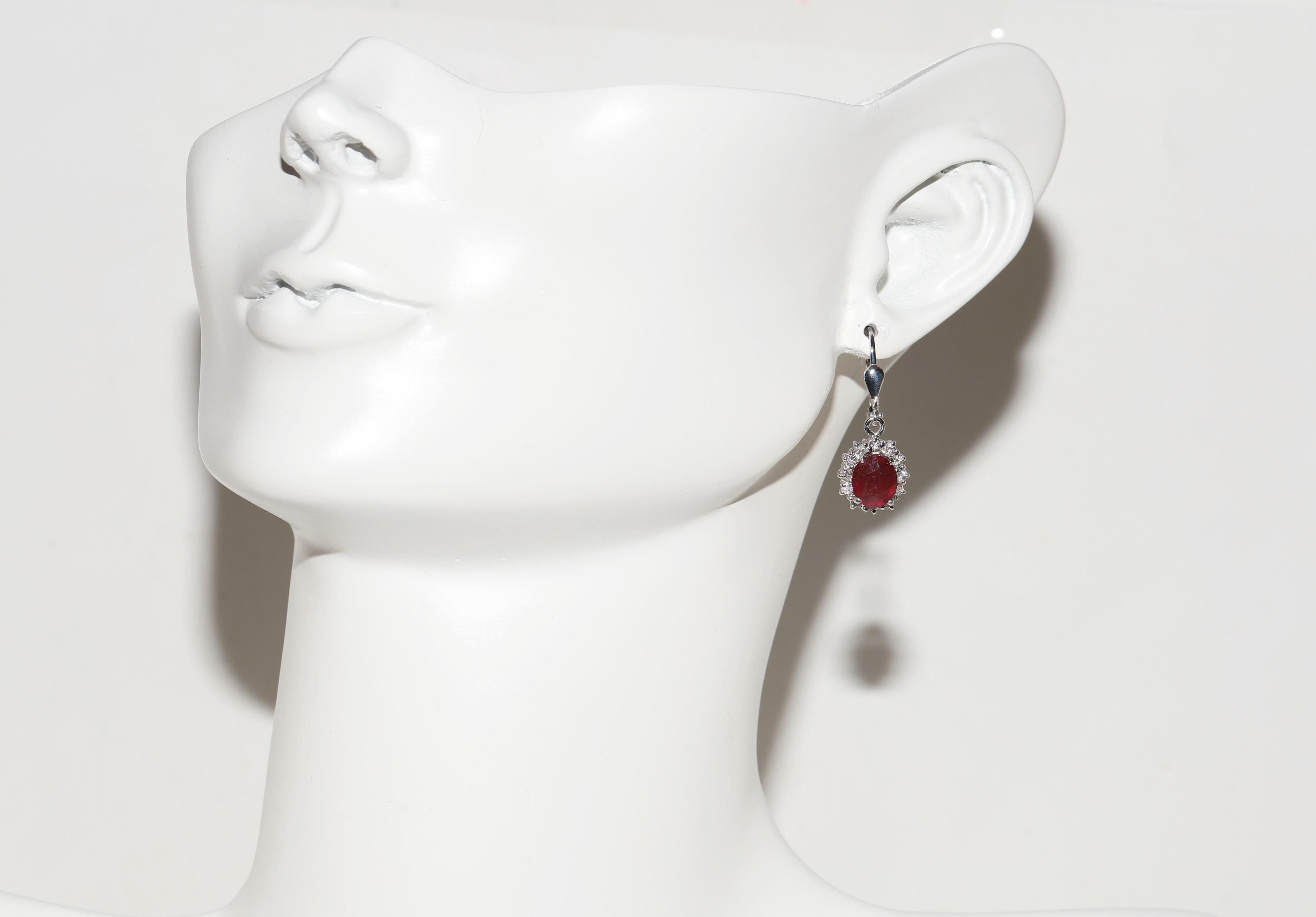 Vintage Circa 1990s 14k Gold Natural Diamond And Ruby Decorated Earring For Sale 12