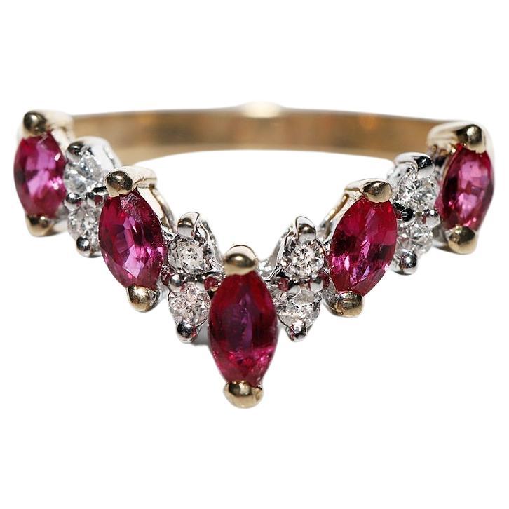  Vintage Circa 1990s 14k Gold Natural Diamond And Ruby Decorated Ring  For Sale