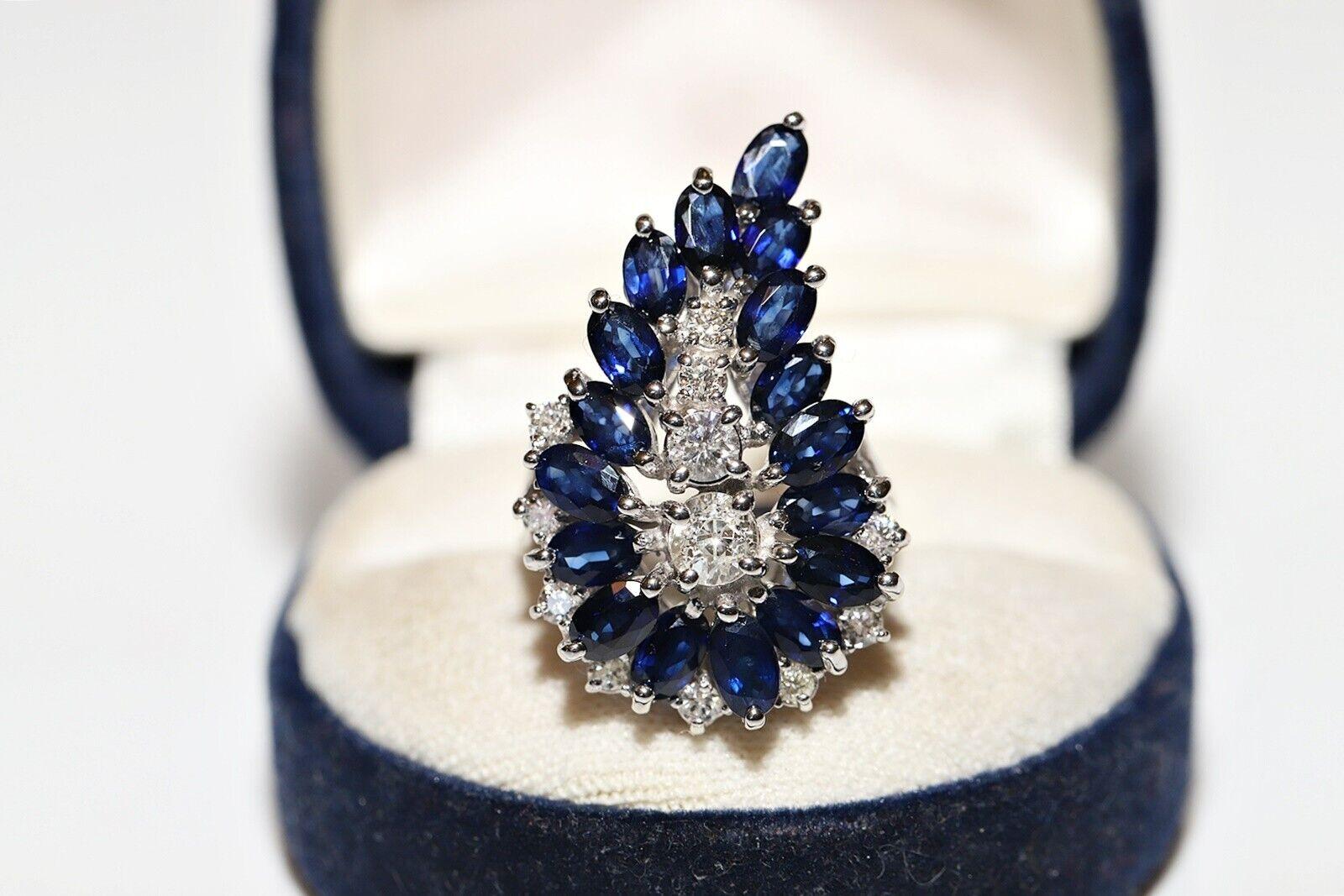 Vintage Circa 1990s 14k Gold Natural Diamond And Sapphire Decorated Strong Ring  For Sale 5