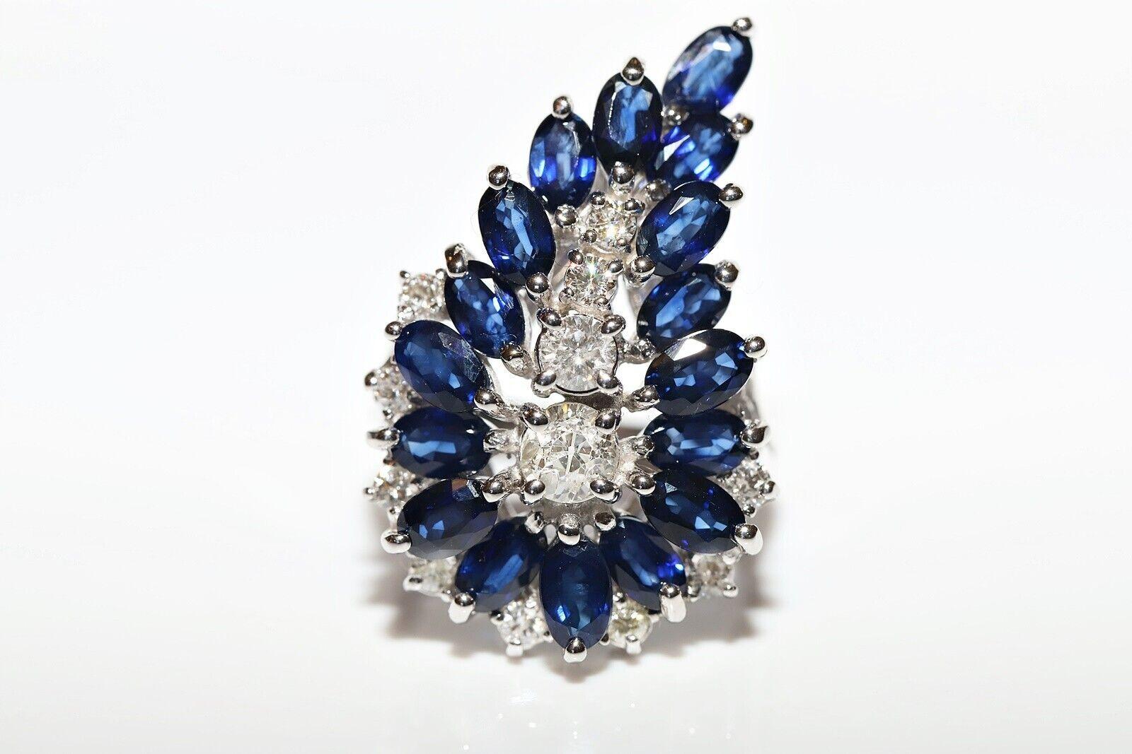 Vintage Circa 1990s 14k Gold Natural Diamond And Sapphire Decorated Strong Ring  For Sale 6