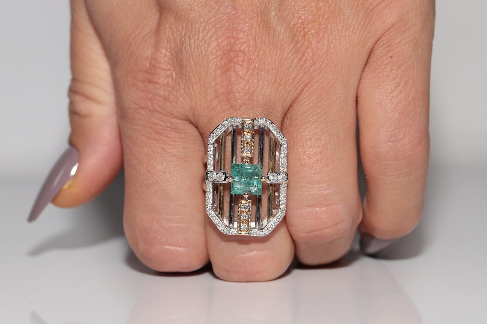Vintage Circa 1990er Jahre 14k Gold natürlicher Diamant und Smaragdring mit quadratischem Schliff im Angebot 4