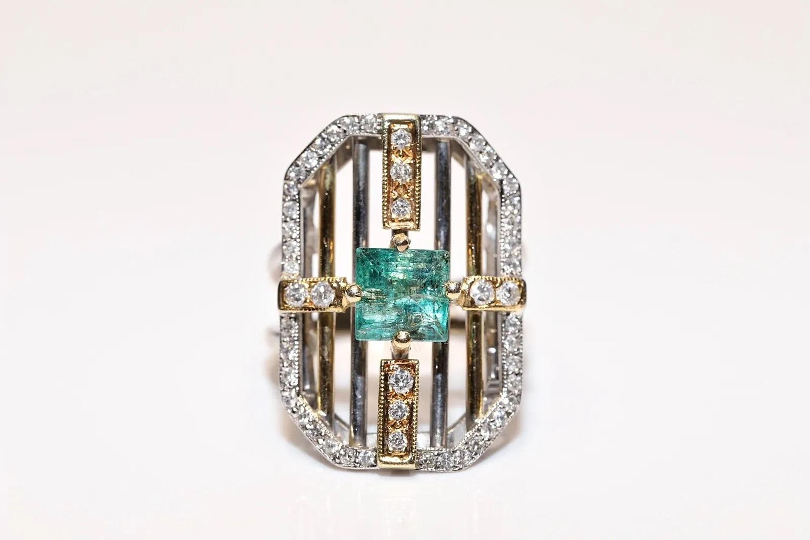 Vintage Circa 1990er Jahre 14k Gold natürlicher Diamant und Smaragdring mit quadratischem Schliff (Retro) im Angebot
