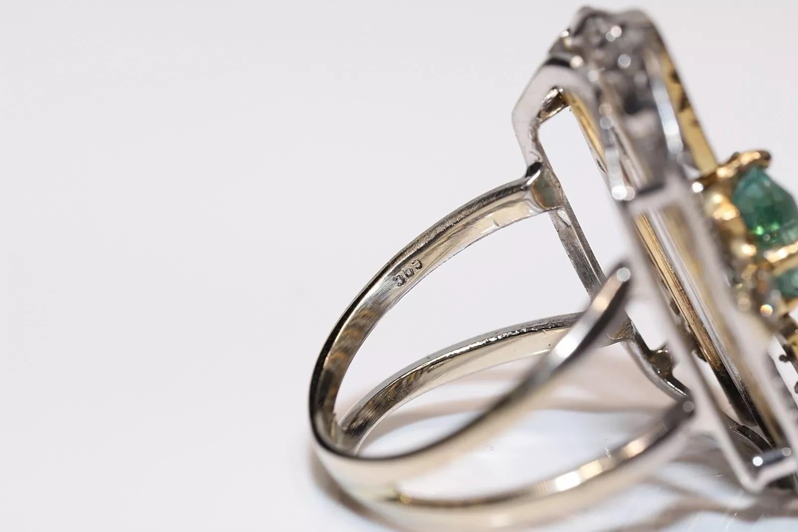 Vintage Circa 1990er Jahre 14k Gold natürlicher Diamant und Smaragdring mit quadratischem Schliff im Zustand „Gut“ im Angebot in Fatih/İstanbul, 34