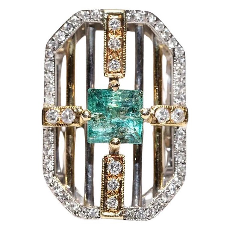 Vintage Circa 1990s 14k Gold Natural Diamond And Square Cut Emerald Ring For Sale