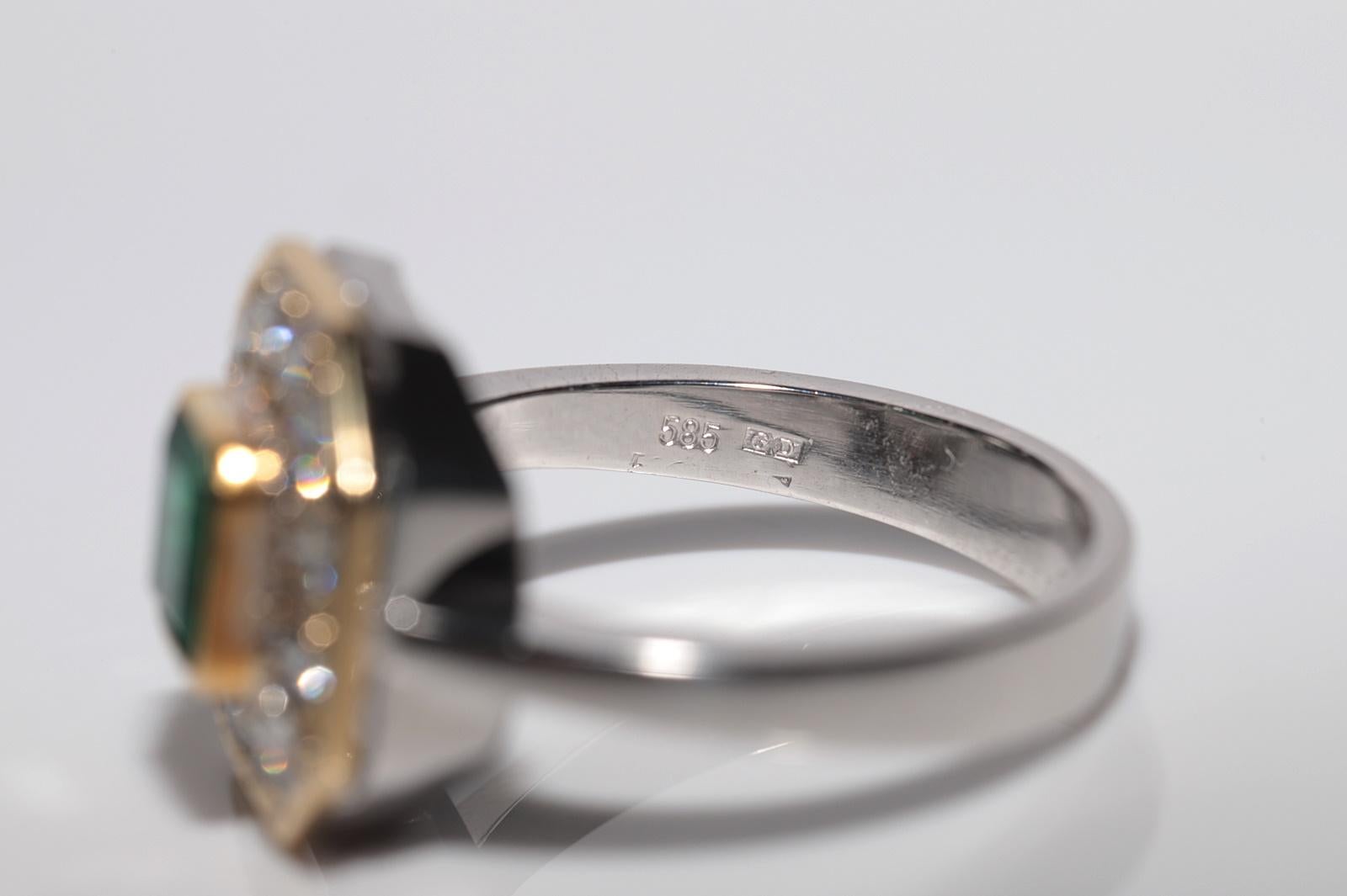 Vintage Circa 1990s 14k Gold Natural Diamond And Square Cut Emerald Strong Ring For Sale 8