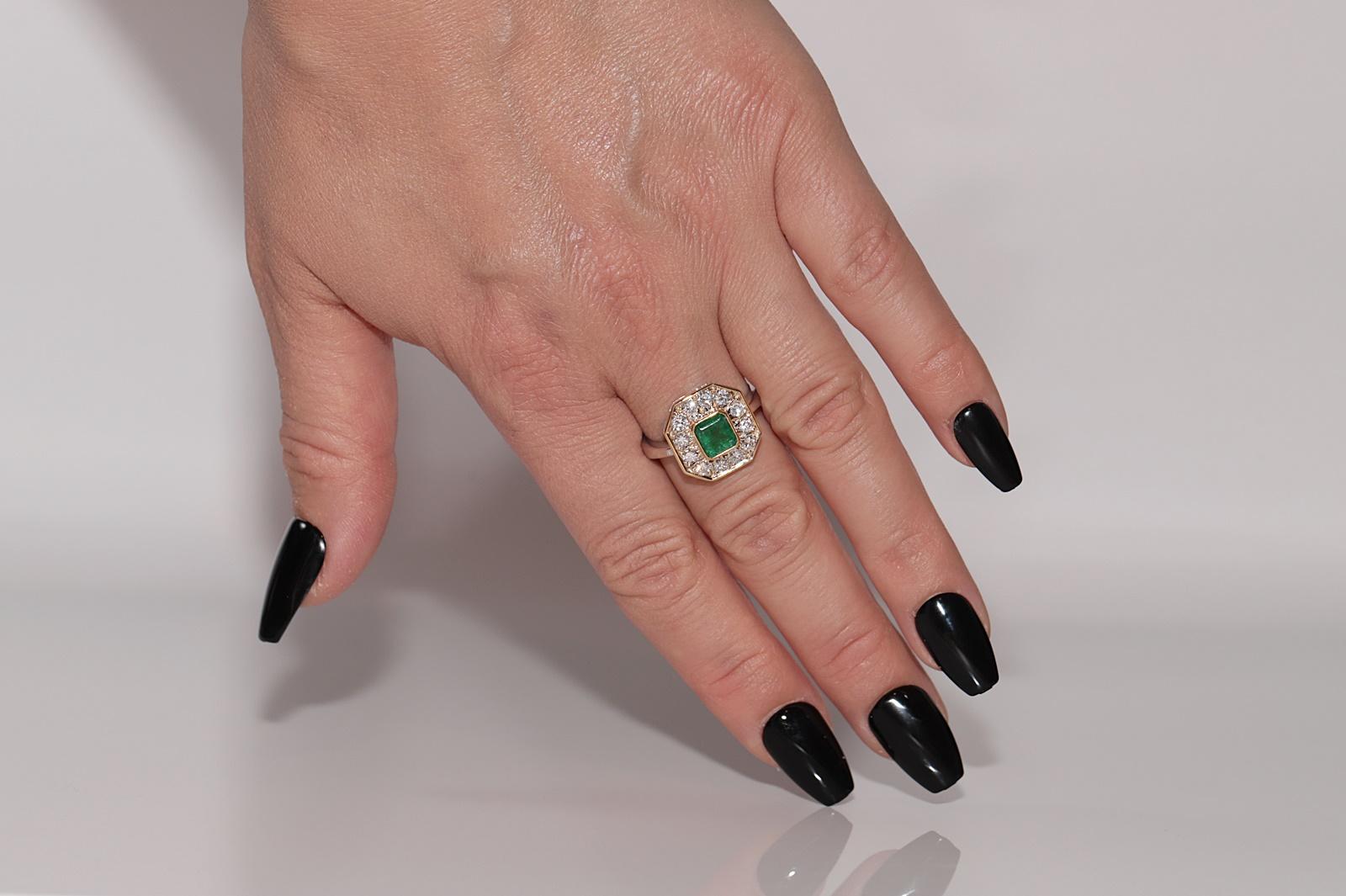 In very good condition.
Total weight is 7.4 grams.
Totally is diamond 1.10 ct.
The diamond is has F color and vvs-vs clarity.
Totally is emerald 1 ct.
Ring size is US 8.25 
We can make any size.
Box is not included.
Please contact for any questions.