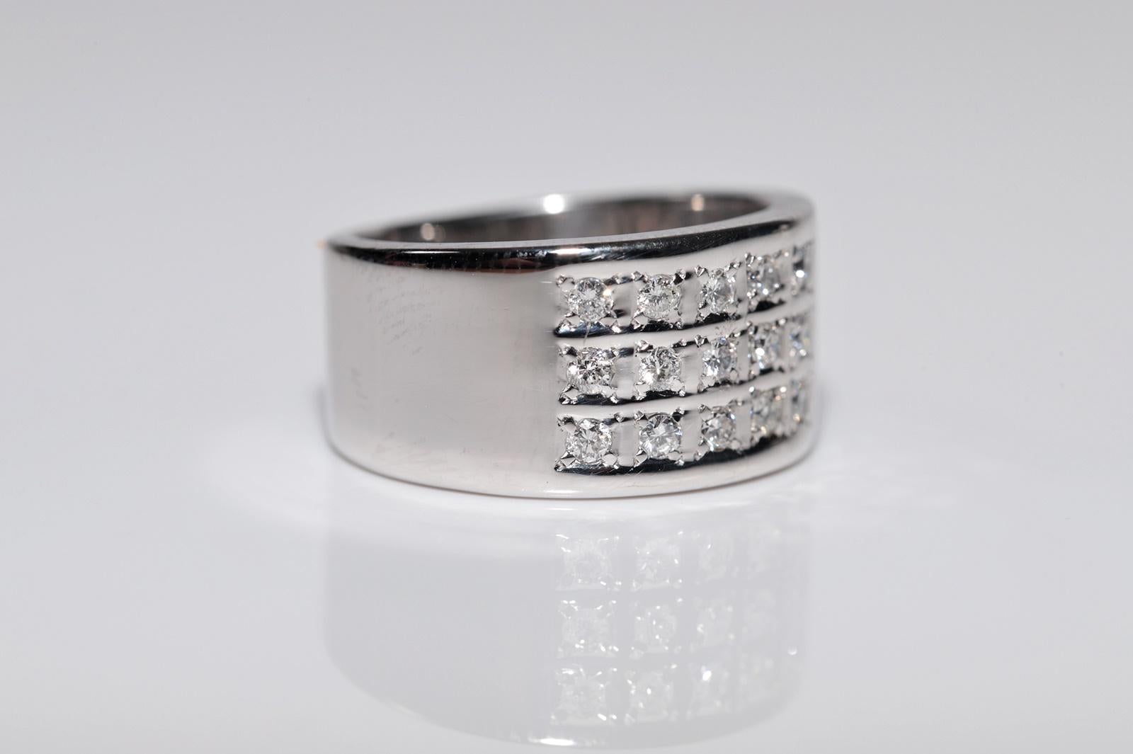 Taglio brillante Vintage Circa 1990s 14k Gold Natural Diamond Band Strong Ring in vendita
