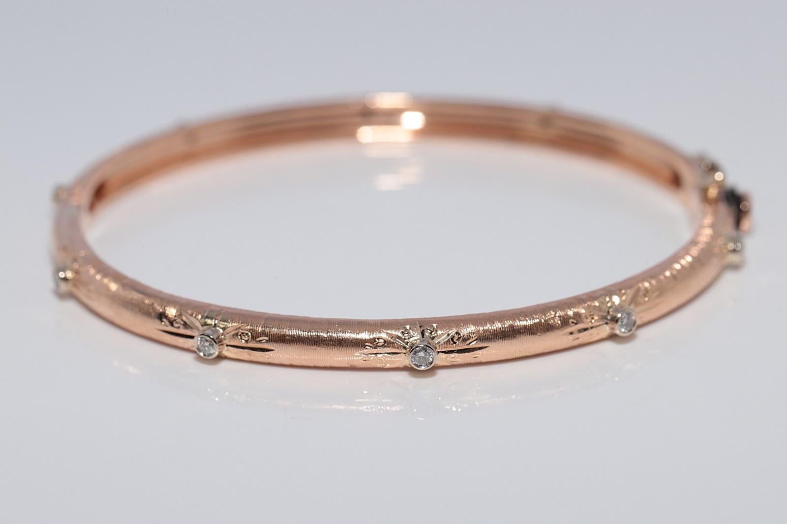 Vintage CIRCA 1990er Jahre 14k Gold natürlichen Diamanten verziert Armreif Armband im Angebot 7