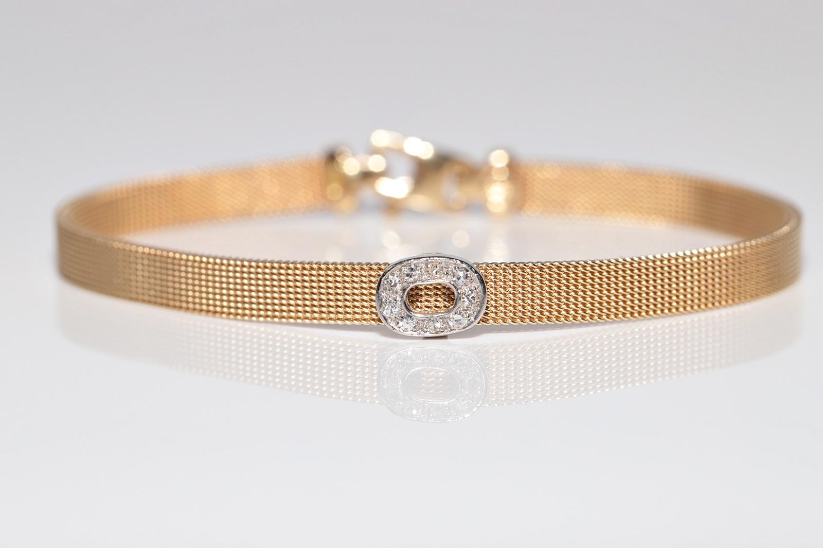 Vintage Circa 1990er Jahre 14k Gold Natürliches Diamant-Dekoriertes Vintage-Armband im Angebot 5