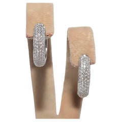 Vintage Circa 1990s Pendiente de aro decorado con diamantes naturales de oro de 14k