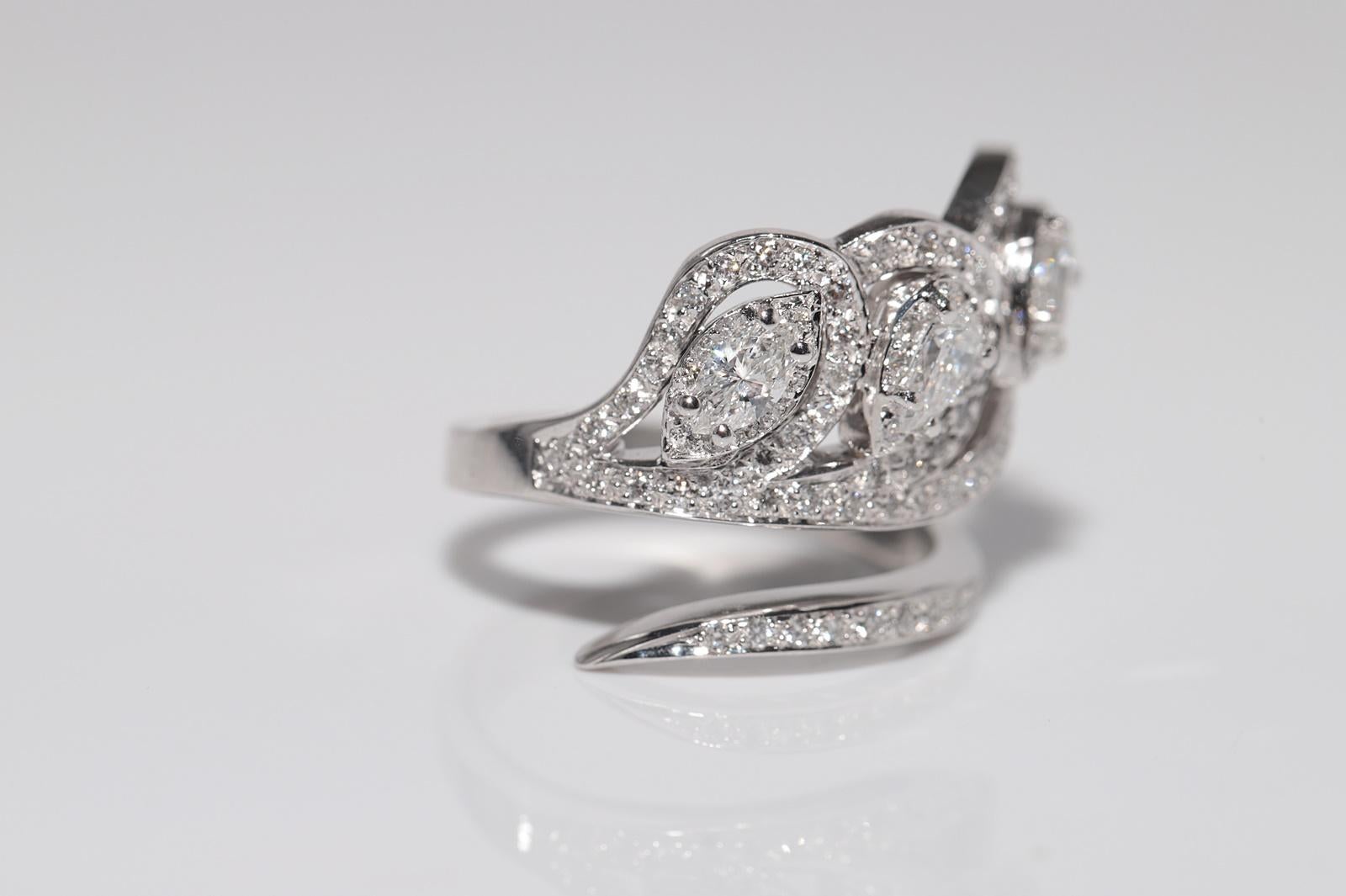 Vintage CIRCA 1990s 14k Gold Natürlicher Diamant Verziert Efeu Design Ring im Angebot 5