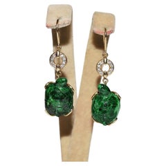 Vintage Circa 1990s 14k Gold Natural Diamond Decorated Malachite Turtle Earring