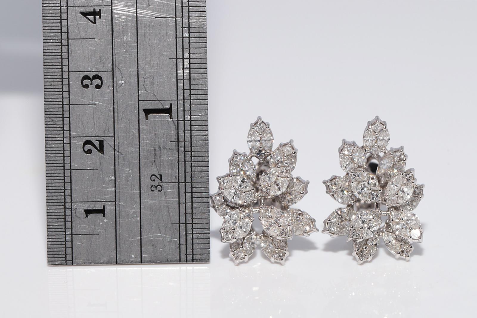 Vintage CIRCA 1990er Jahre 14k Gold natürlichen Diamanten verziert Omega zurück Ohrring im Angebot 6