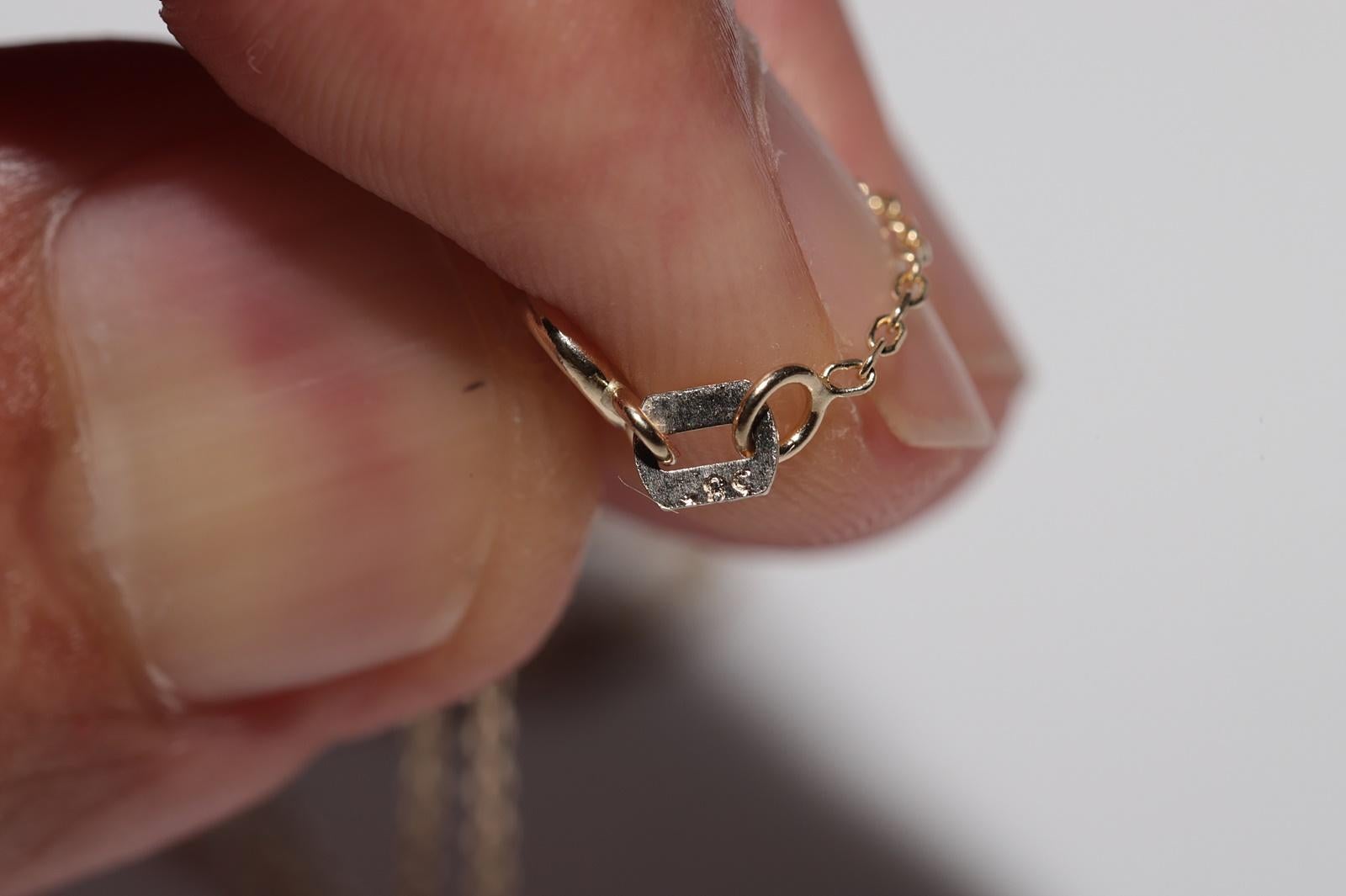 Vintage Circa 1990er Jahre 14k Gold Natürlicher Diamant Dekorierter Anhänger Halskette im Angebot 5