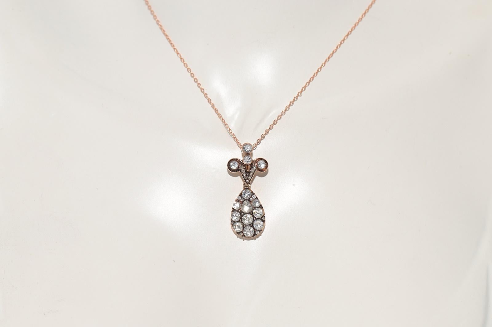 Vintage Circa 1990er Jahre 14k Gold Natürlicher Diamant Dekorierter Anhänger Halskette (Kunsthandwerker*in) im Angebot