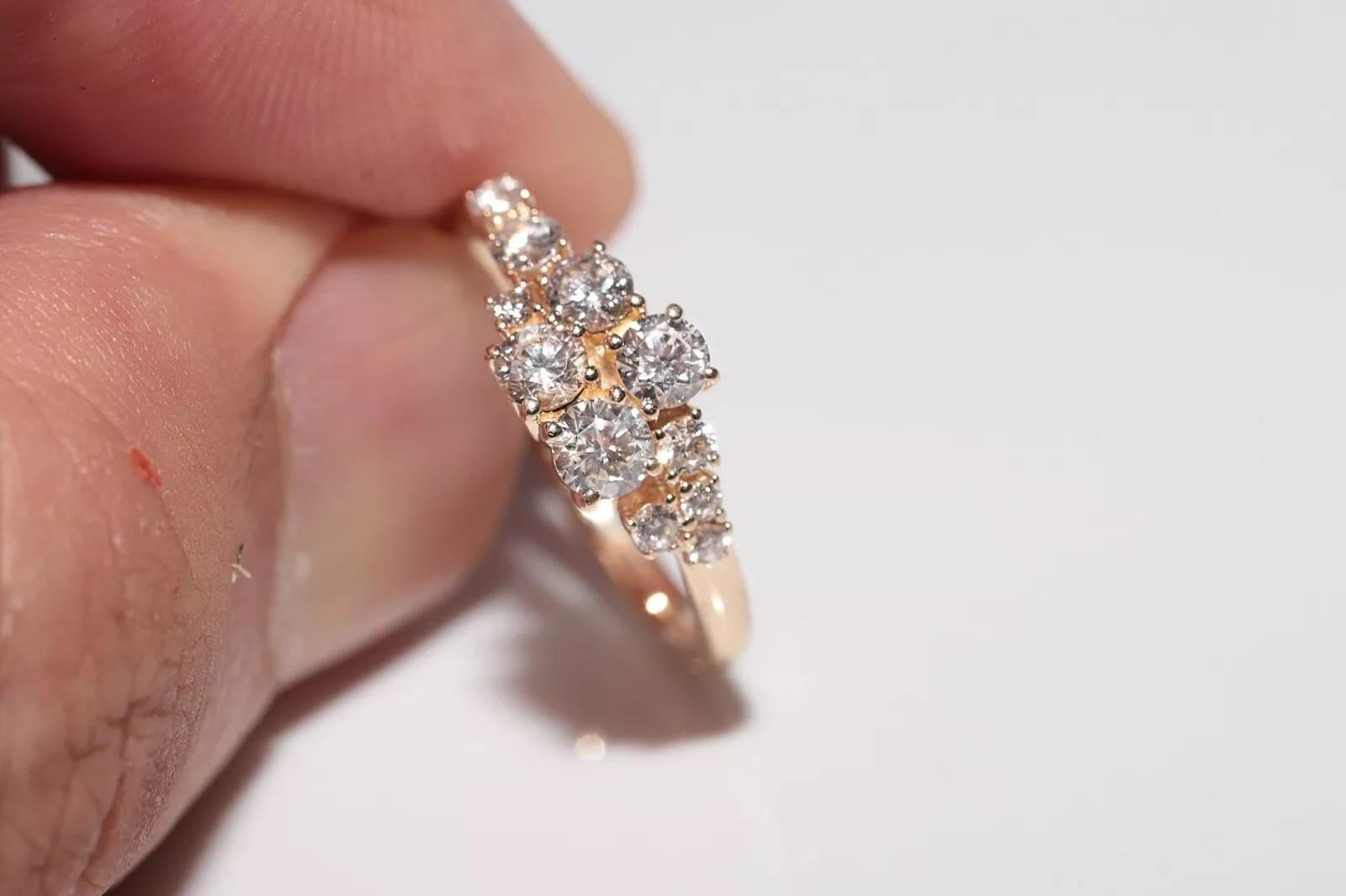 Anillo Bonito Decorado con Diamantes Naturales de Oro de 14k de Nueva Fabricación en Bueno estado para la venta en Fatih/İstanbul, 34